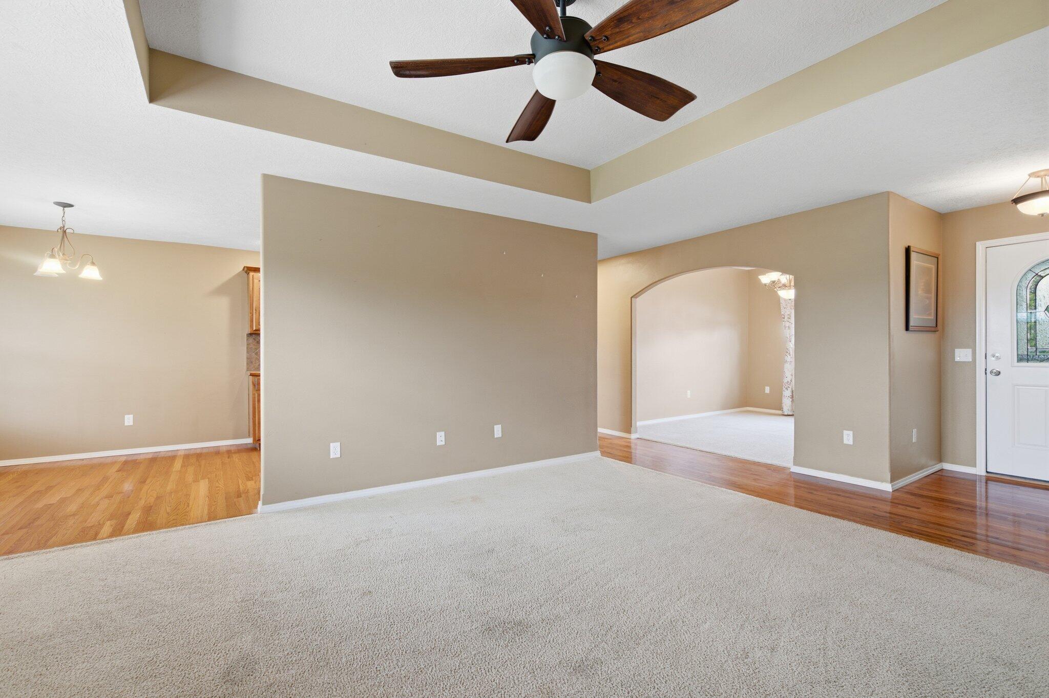 226 North Ladera Drive Property Photo 6