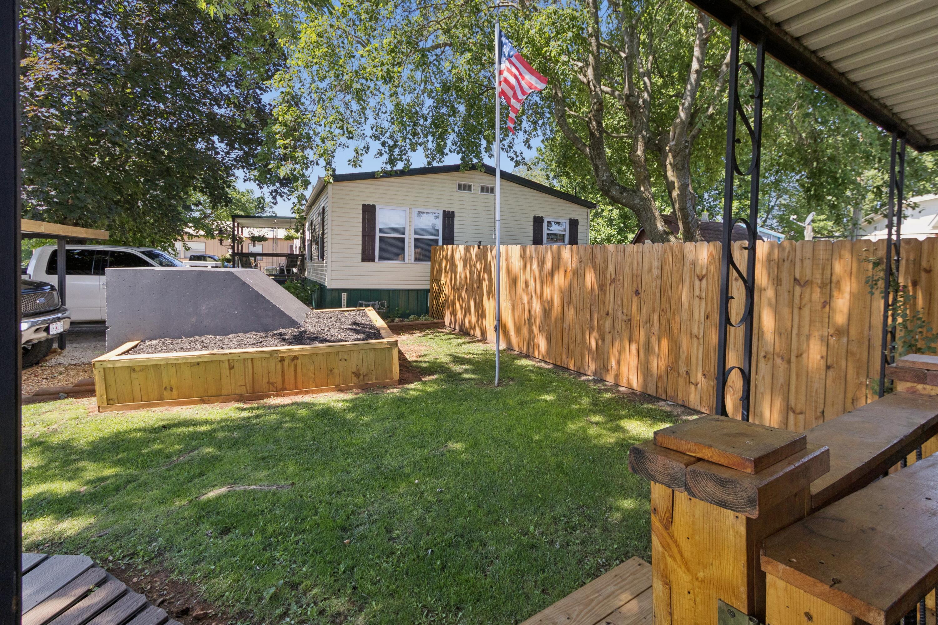 1309 Lucinda Lane Property Photo 7