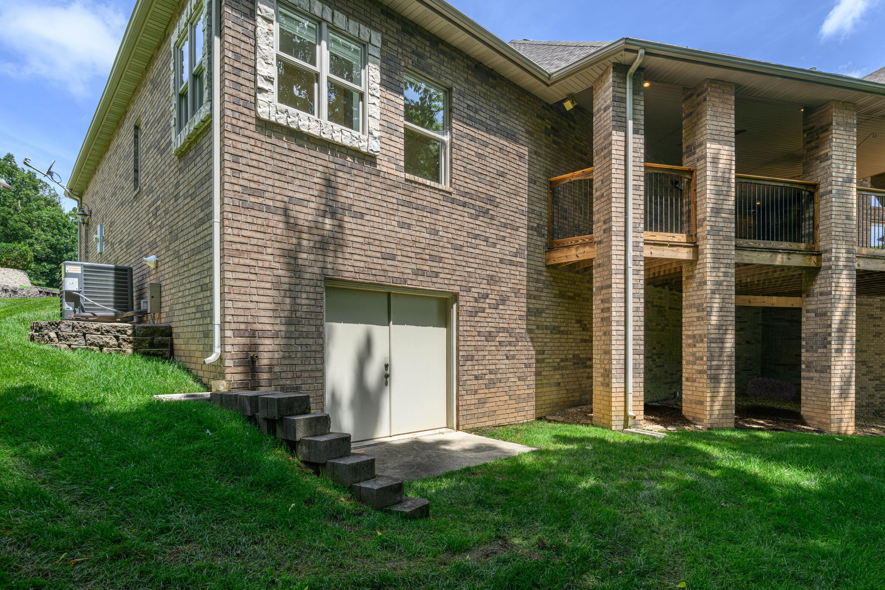 1418 East River Oaks Lane Property Photo 64