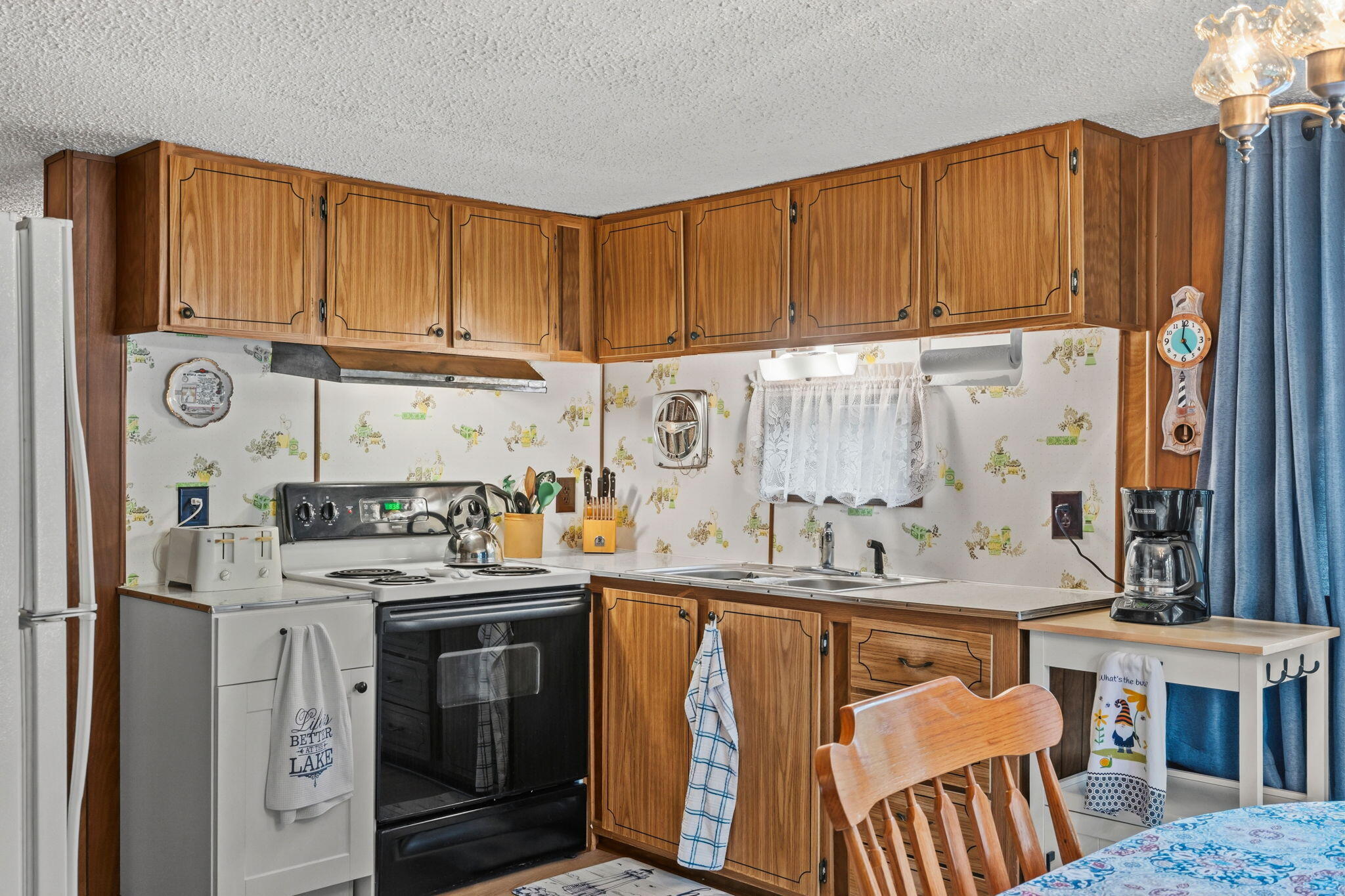 355 Tulip Road Property Photo 25