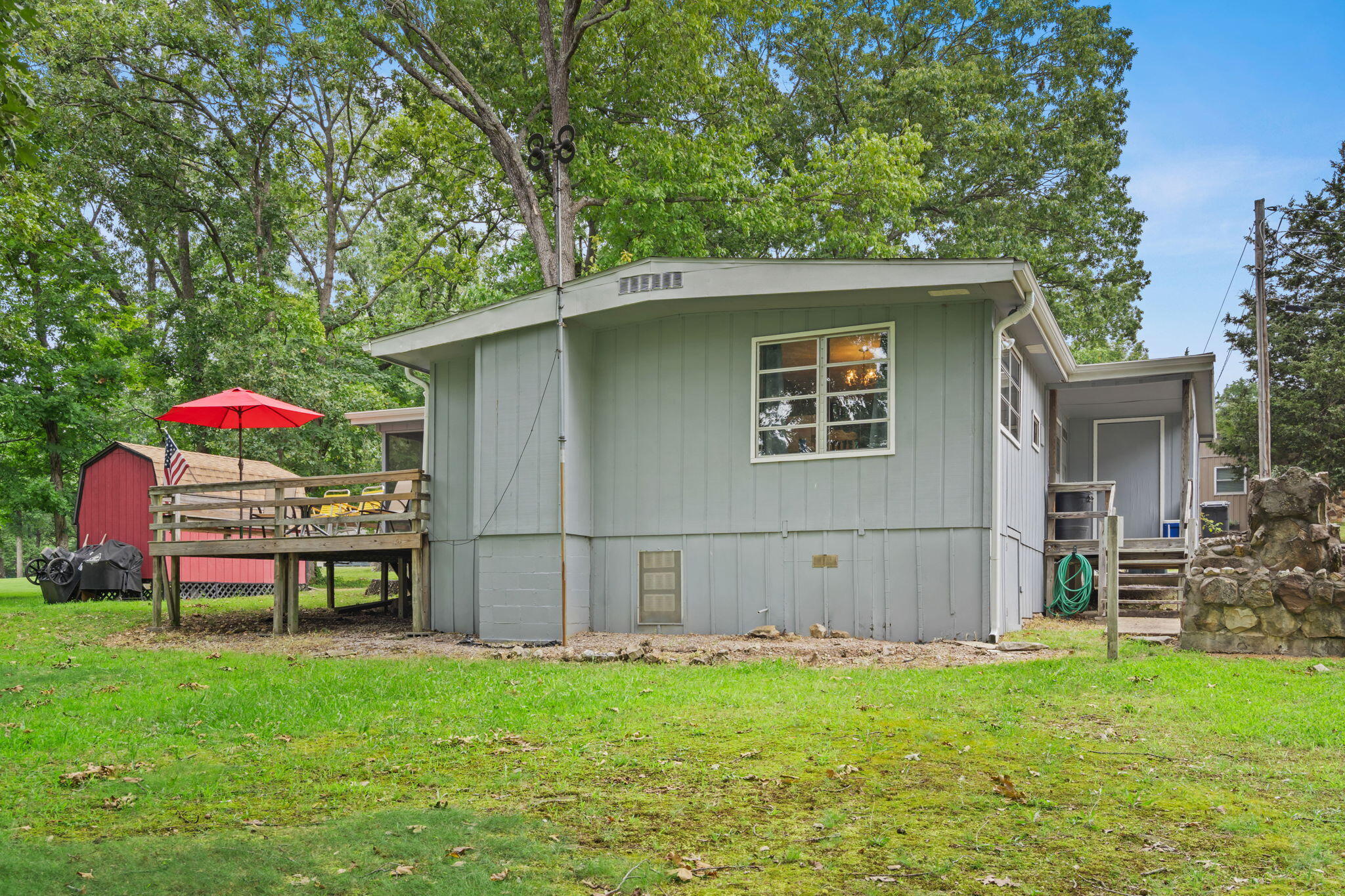 355 Tulip Road Property Photo 42