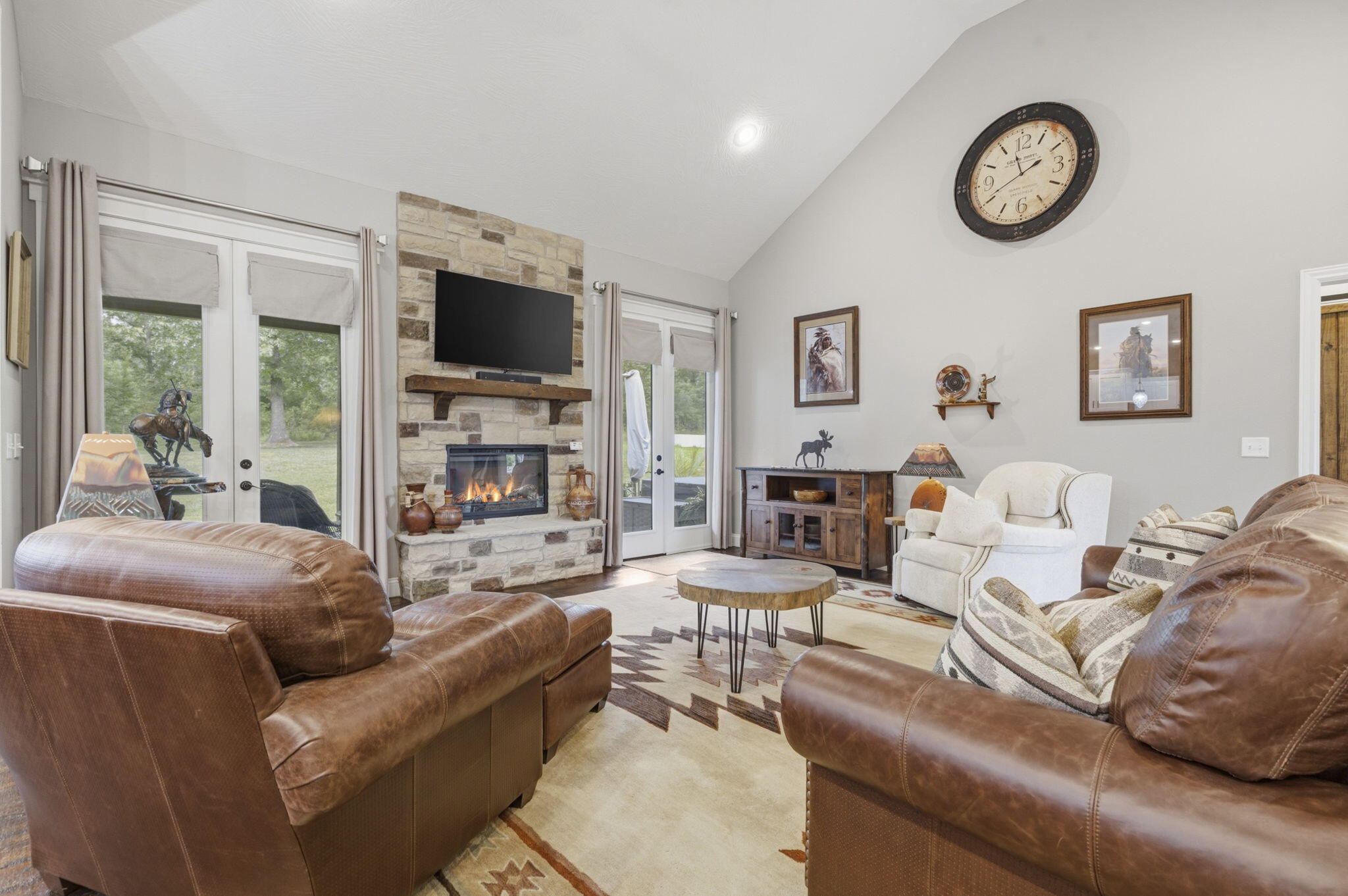 722 Seven Pines Drive Property Photo 8