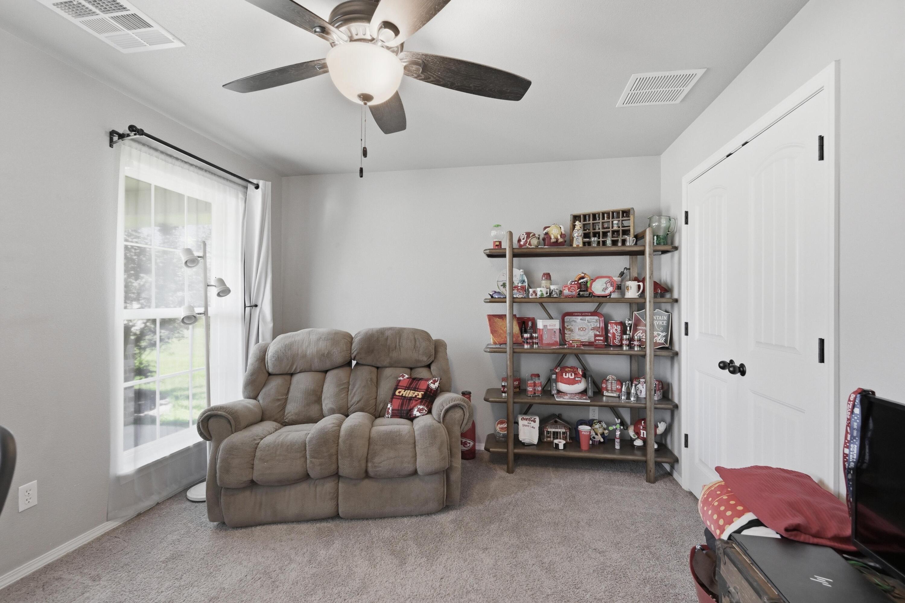1692 Betenbough Way Property Photo 31