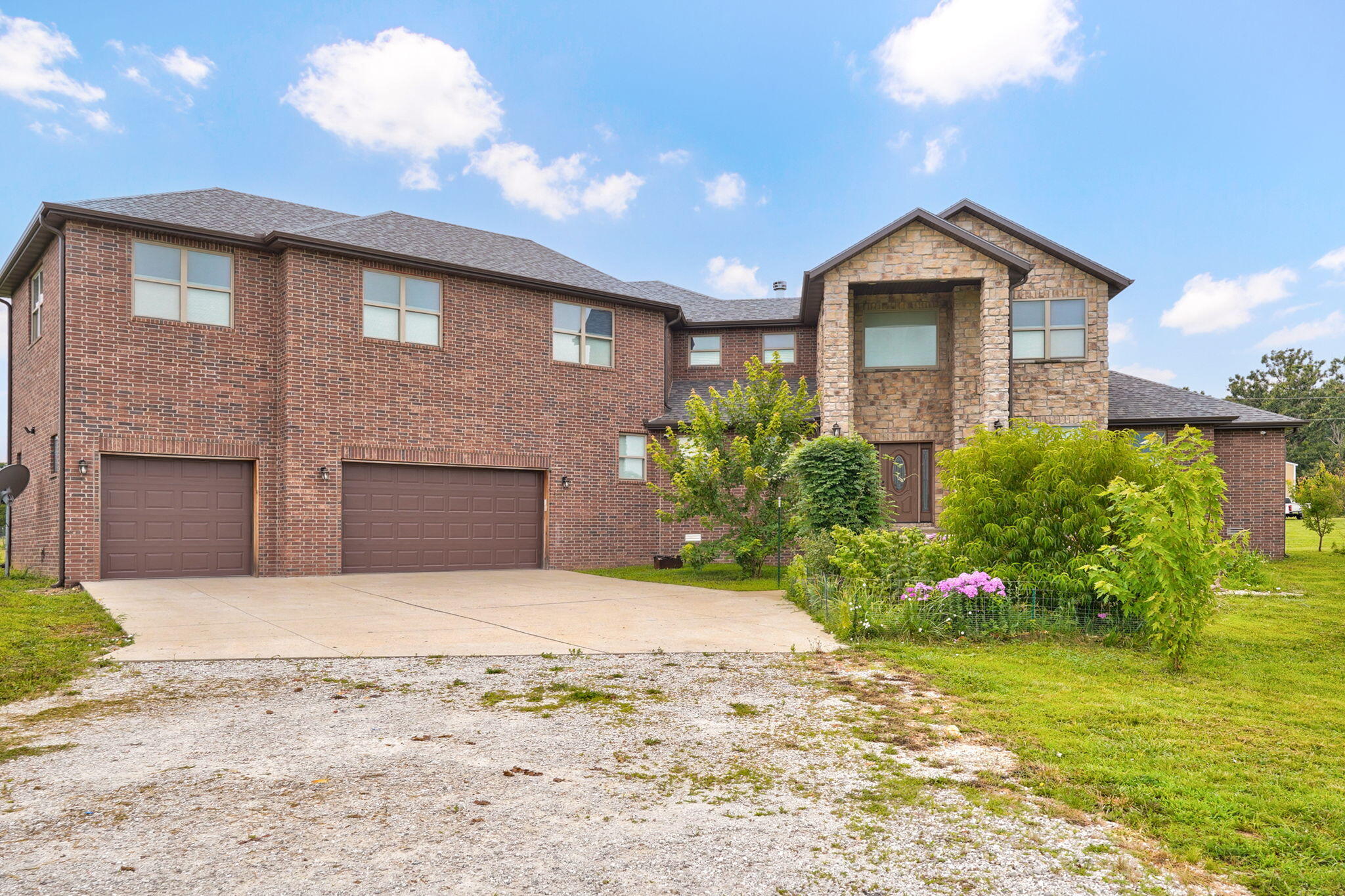 1319 Mockingbird Road Property Photo 4