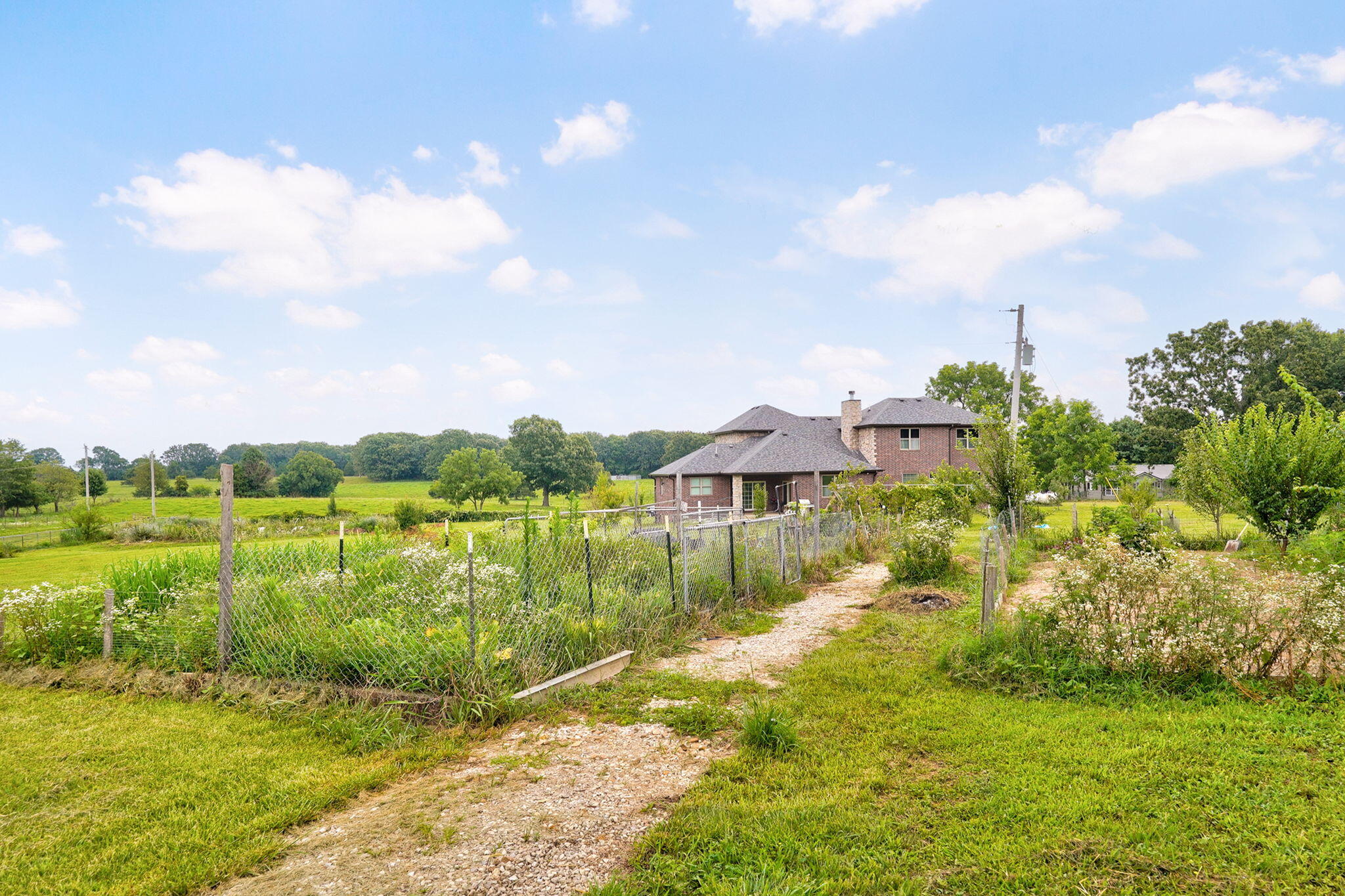 1319 Mockingbird Road Property Photo 56