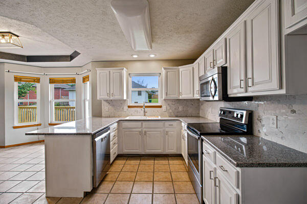 206 Miller Way Property Photo 14