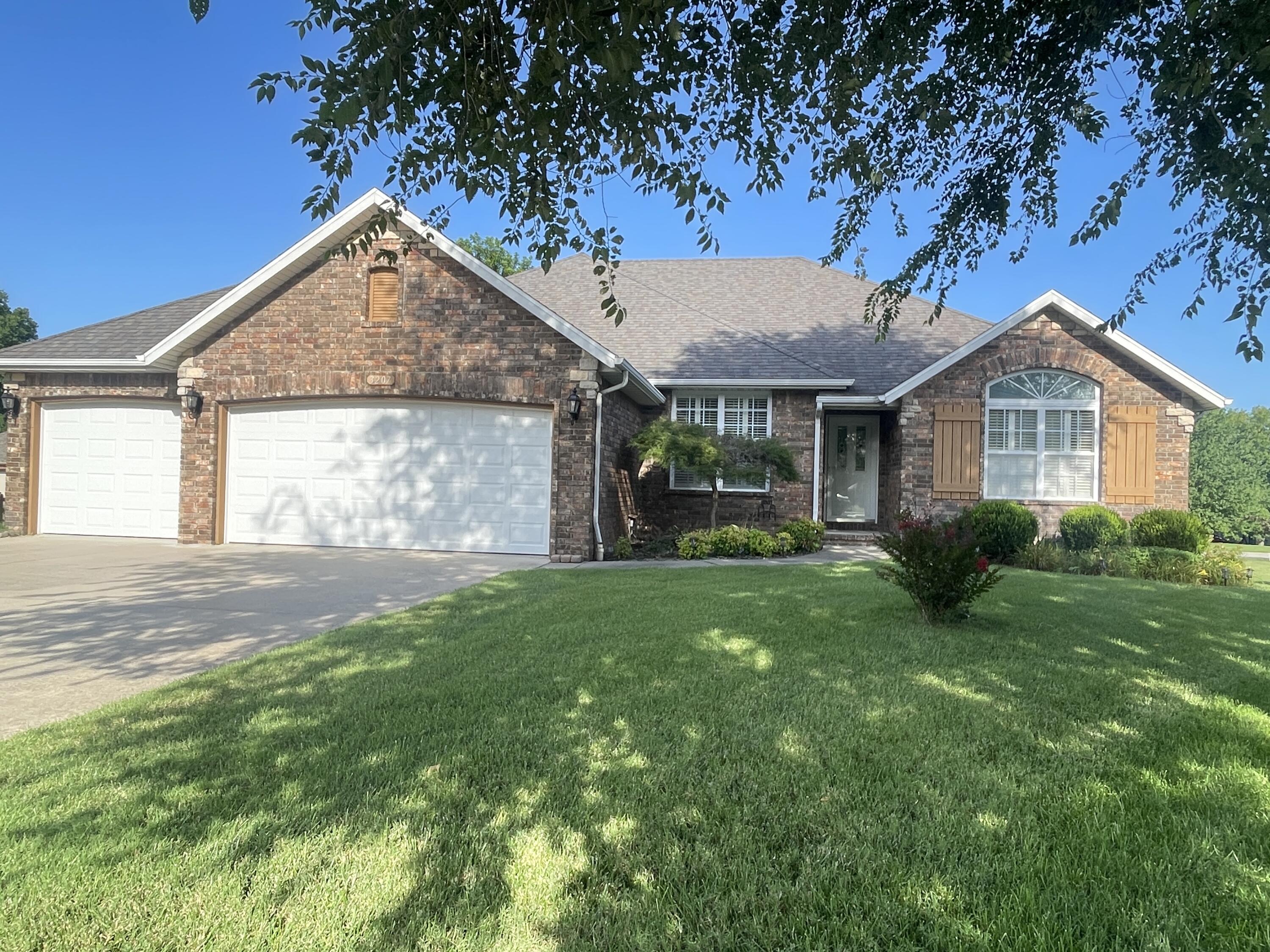 3207 West Aussie Court Property Photo 1