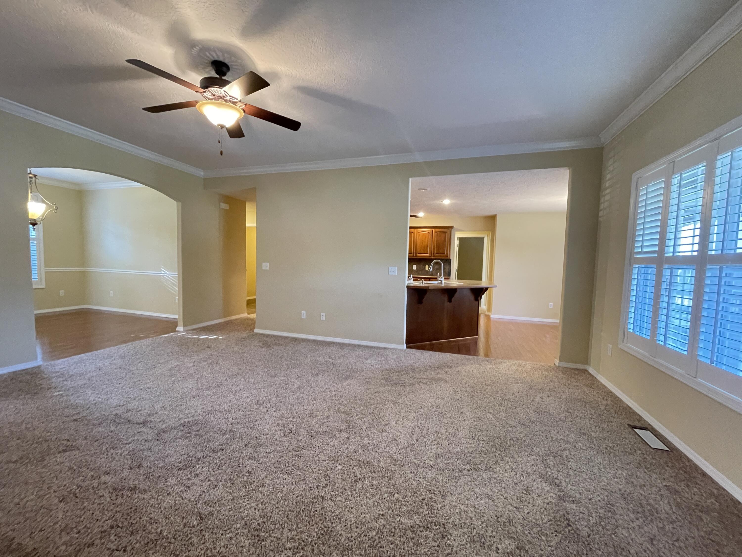 3207 West Aussie Court Property Photo 4