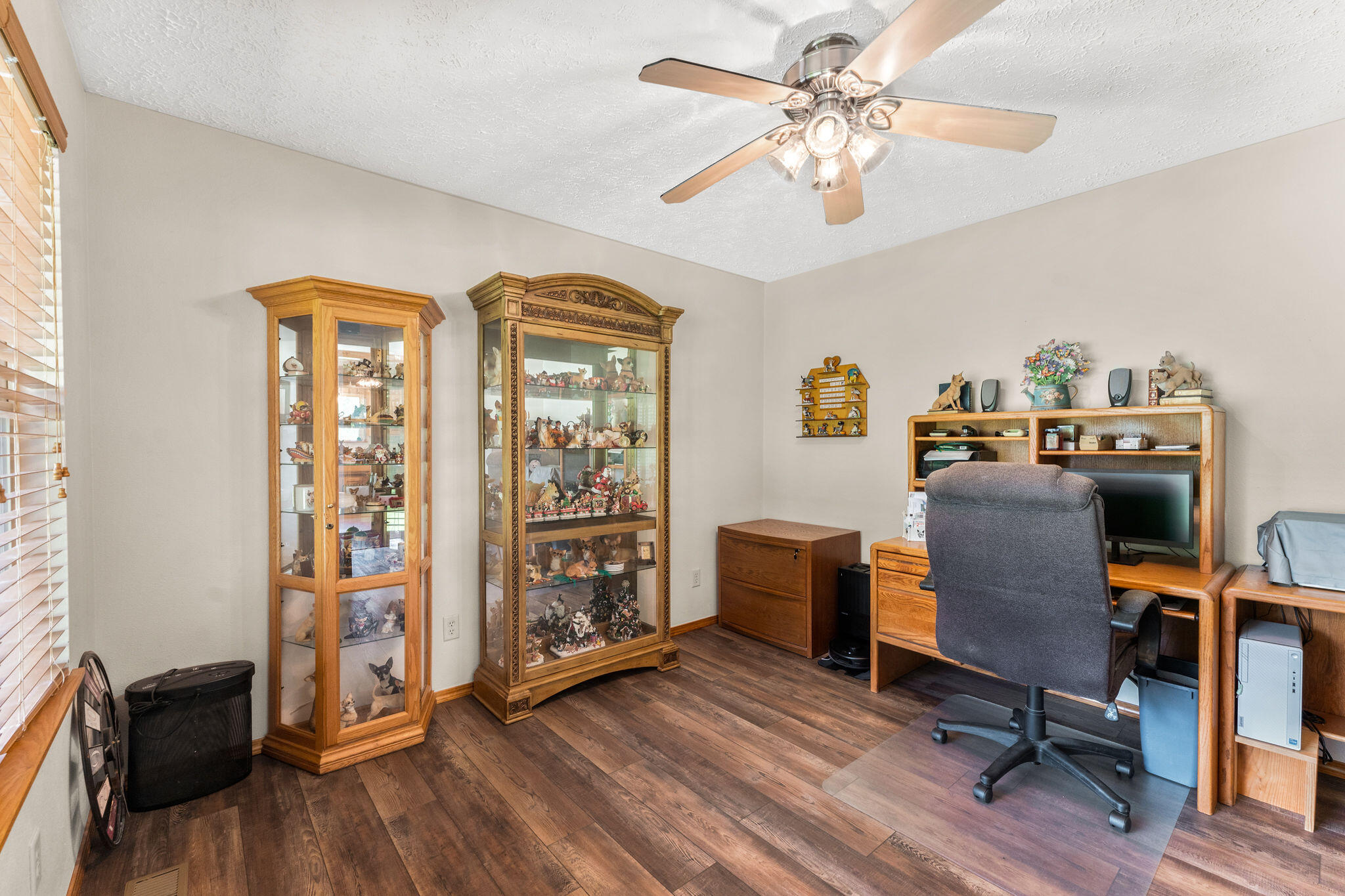 1482 North Osburn Lane Property Photo 8