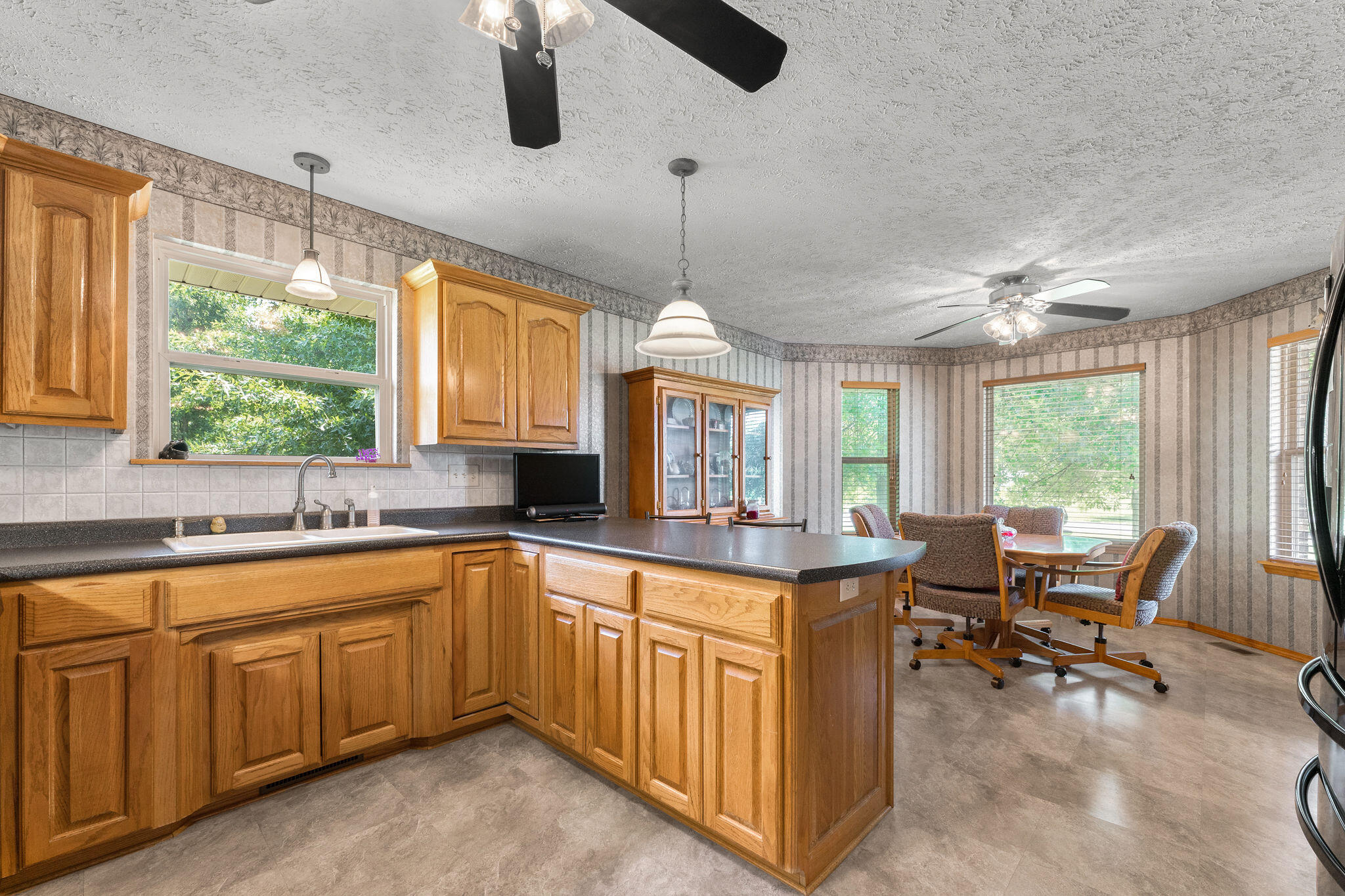 1482 North Osburn Lane Property Photo 17