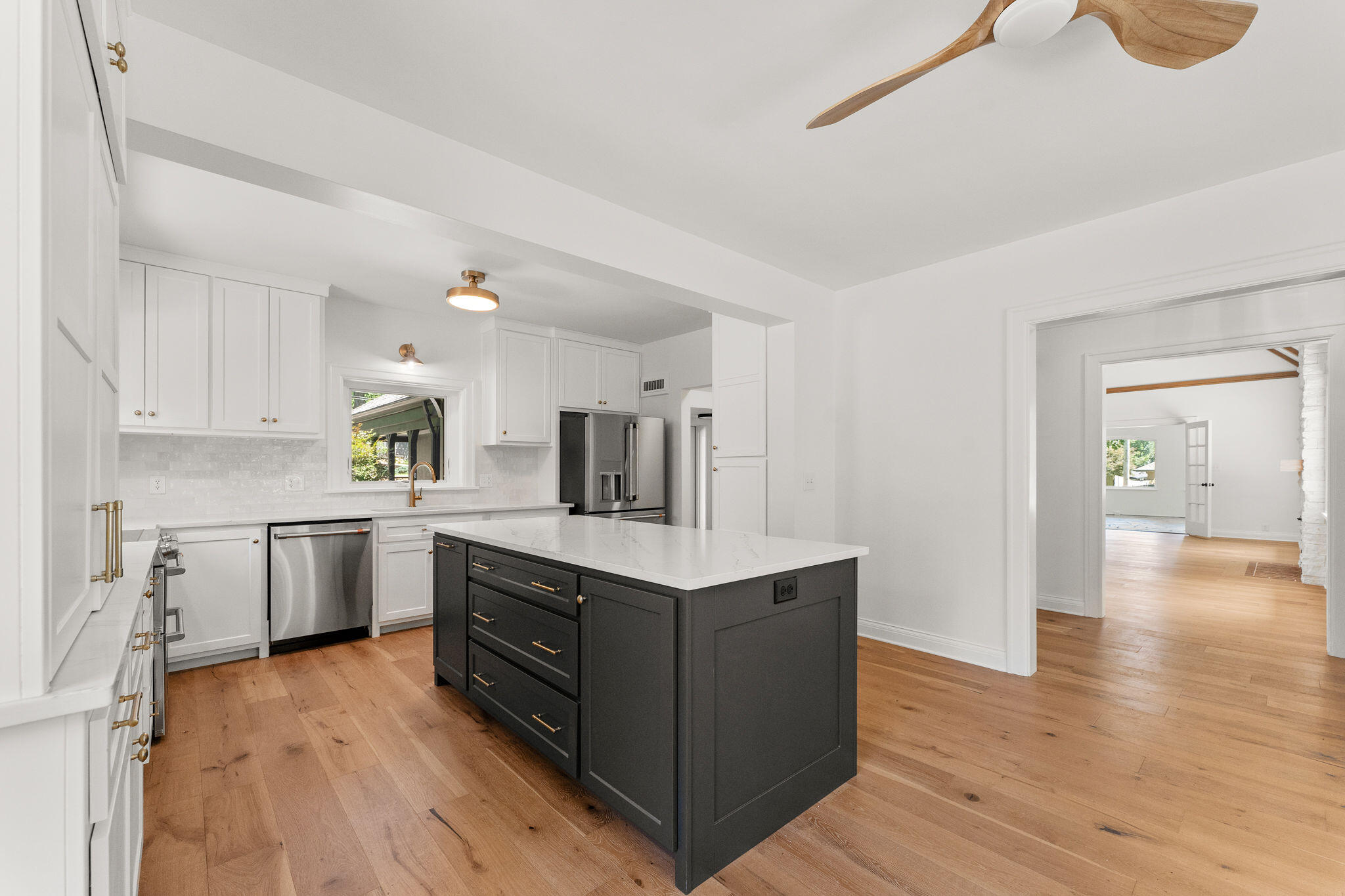 2244 South Edgewater Drive Property Photo 18