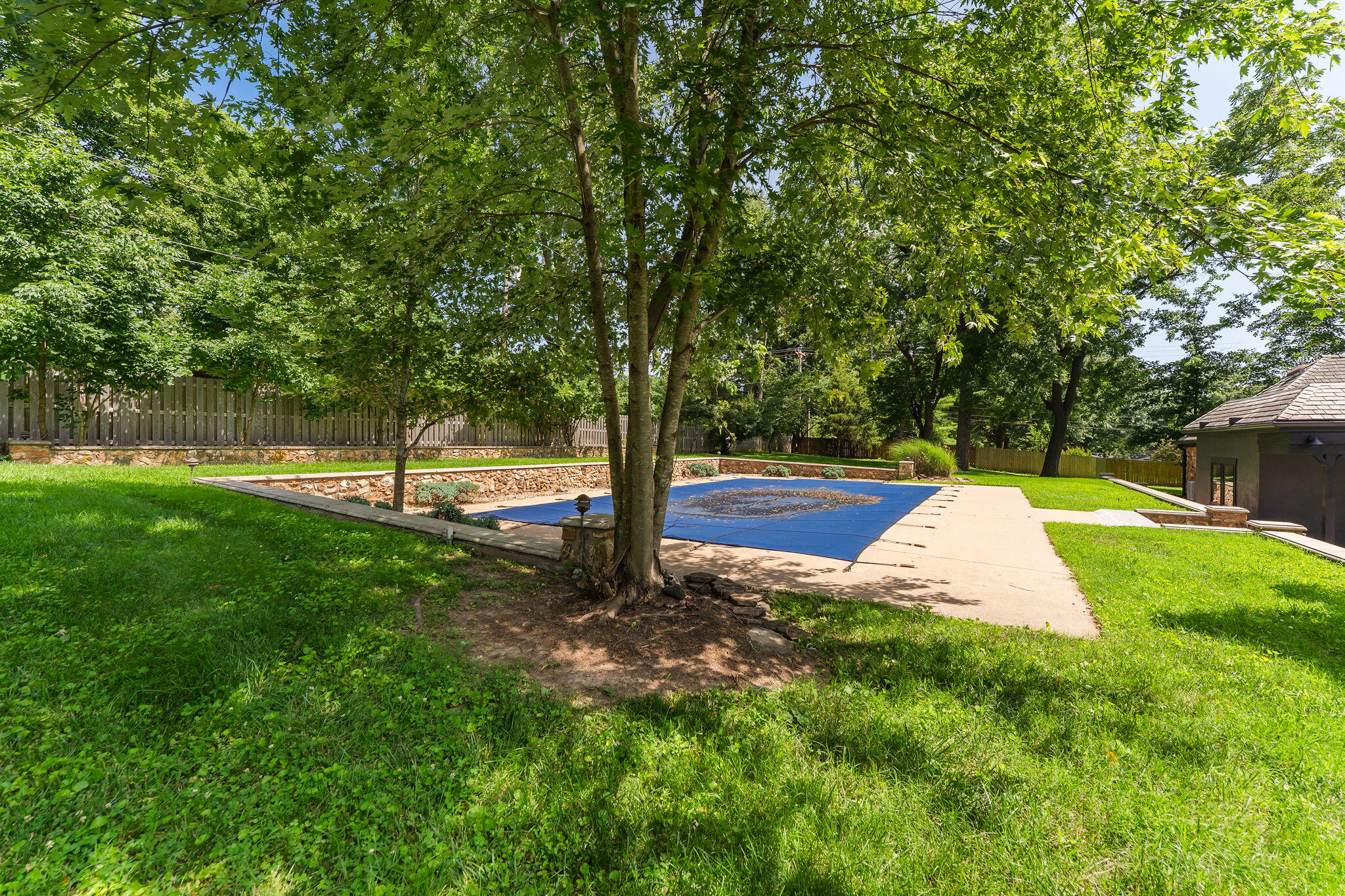 2244 South Edgewater Drive Property Photo 72