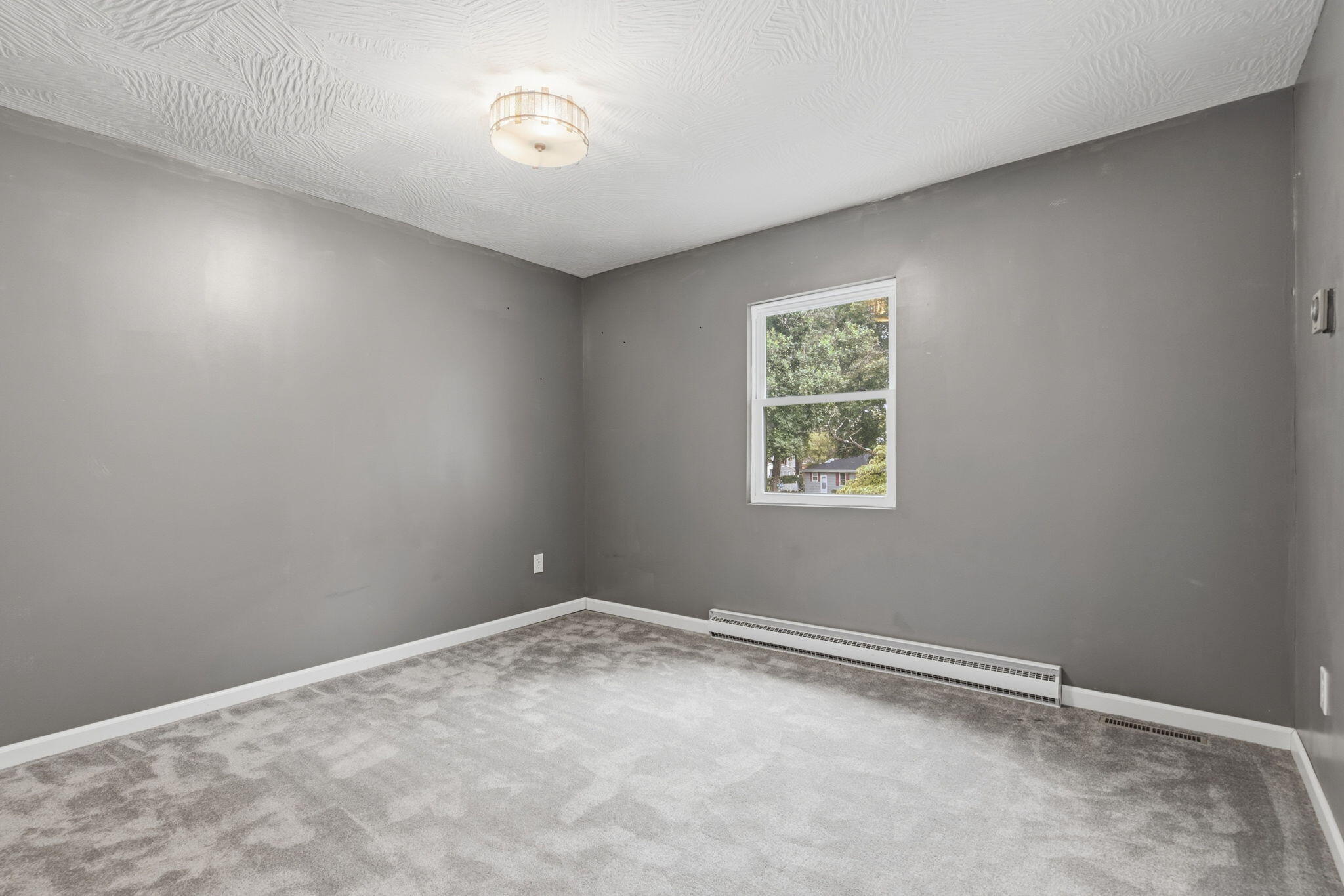602 West Nixon Street Property Photo 28