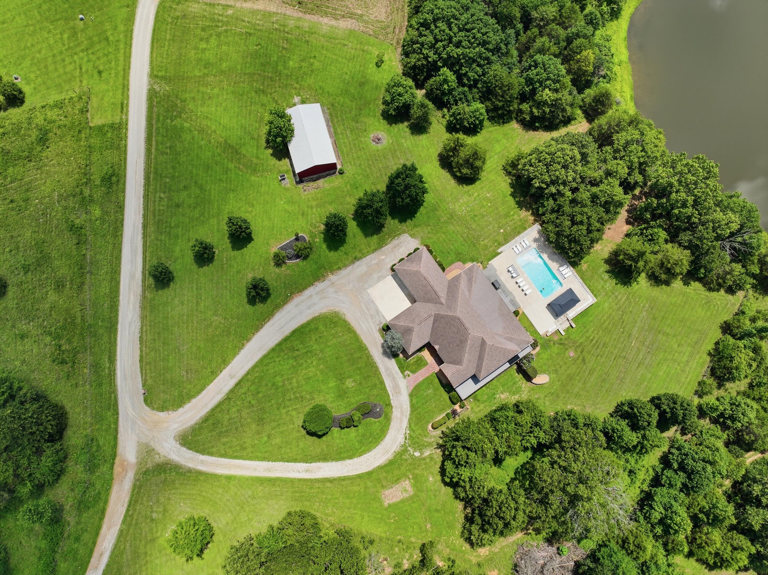 6543 Private Road 1601 Property Photo 63