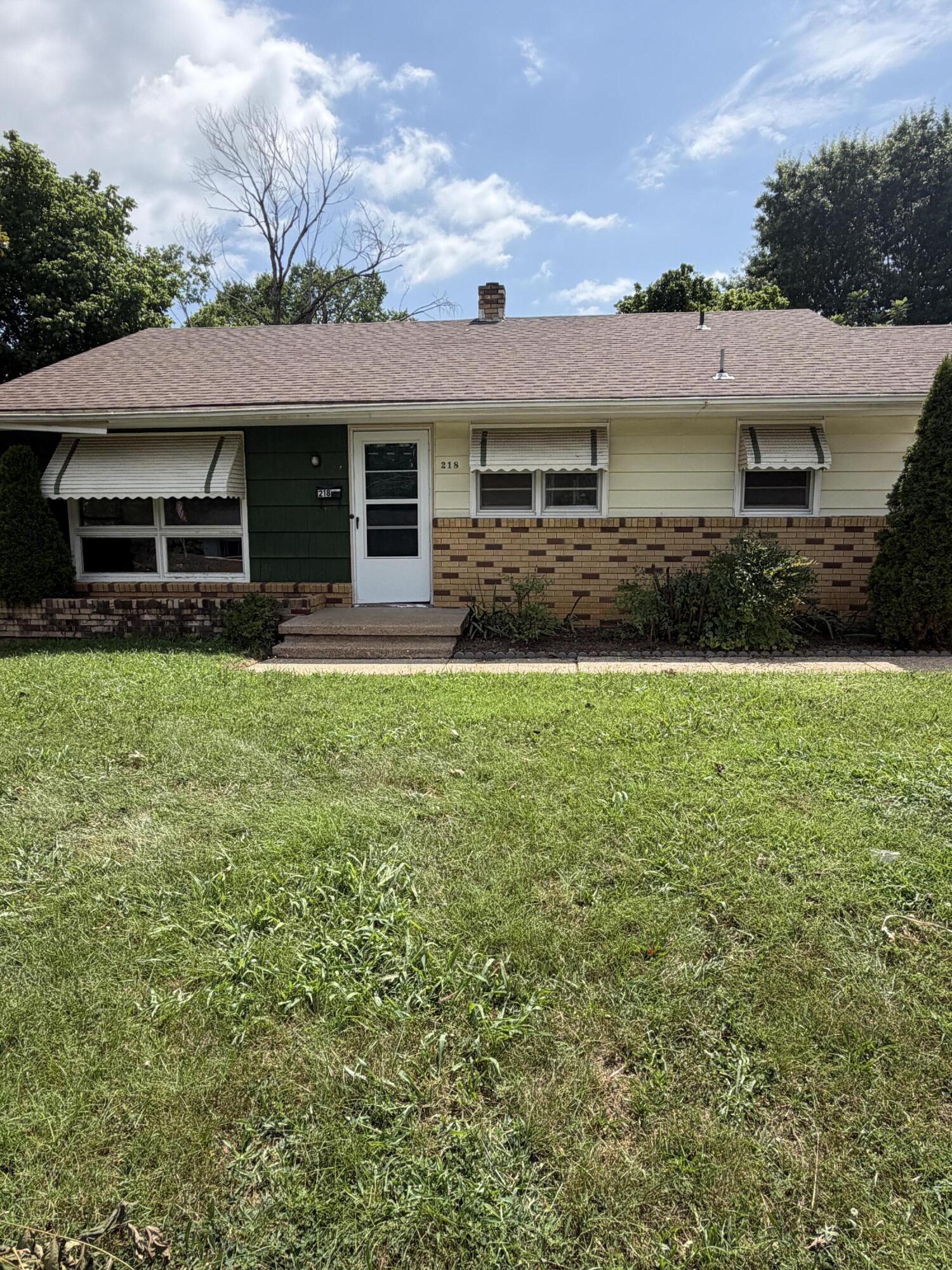218 Westmont Drive Property Photo 1