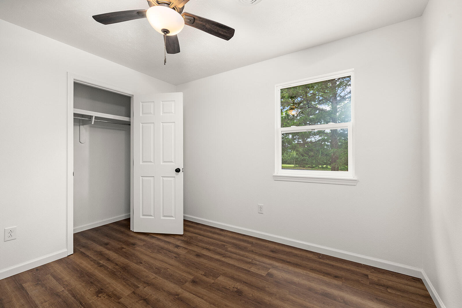 62 Clear Cove Drive Property Photo 34
