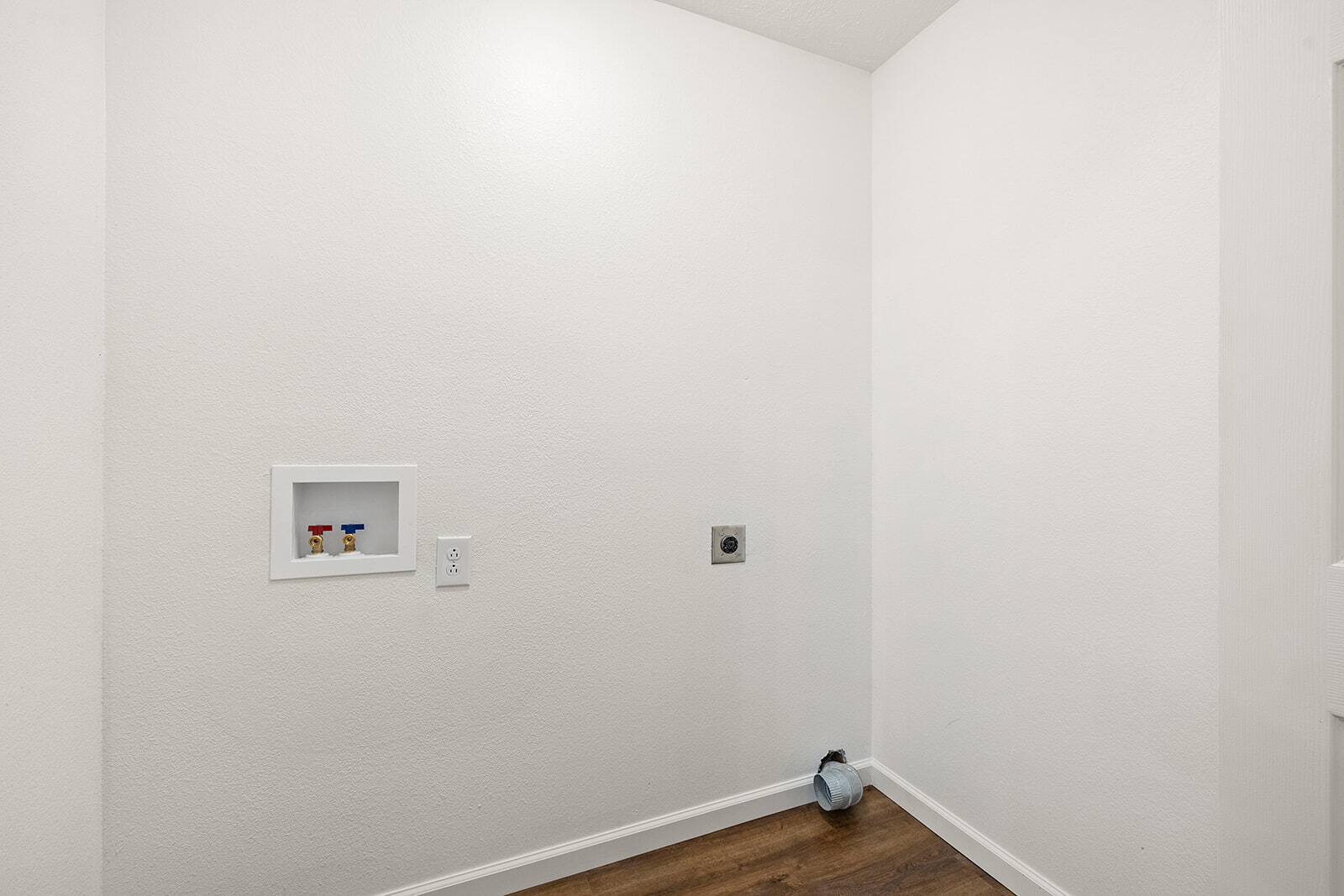 62 Clear Cove Drive Property Photo 39