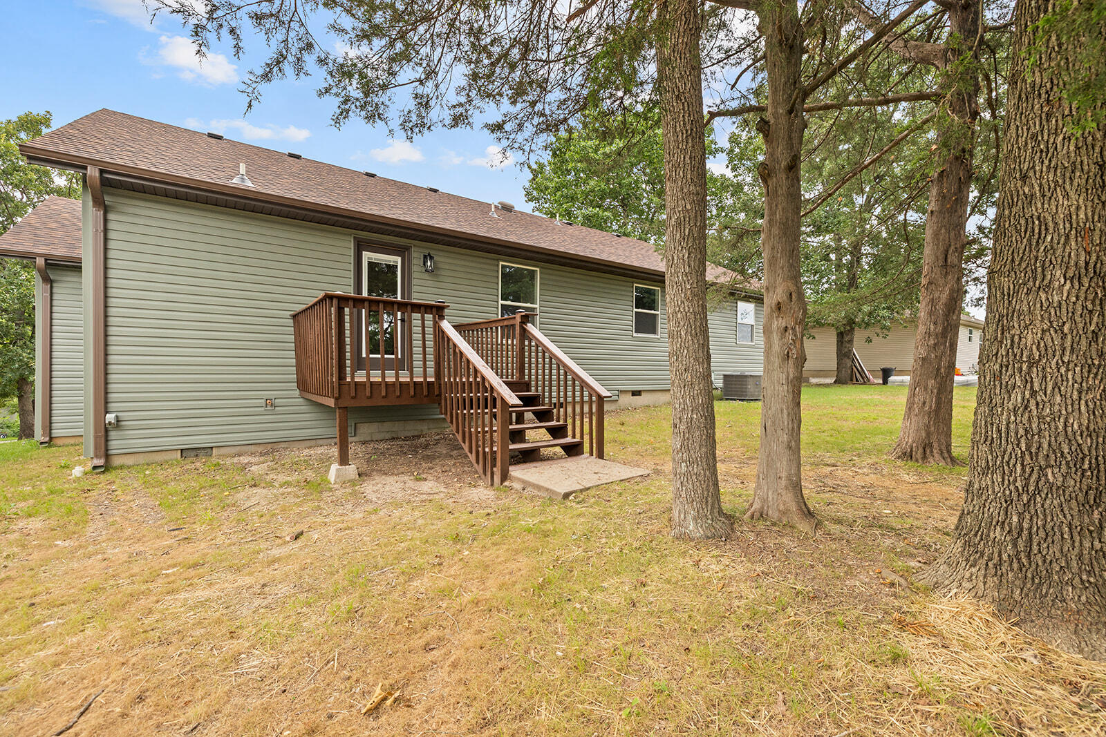 62 Clear Cove Drive Property Photo 44