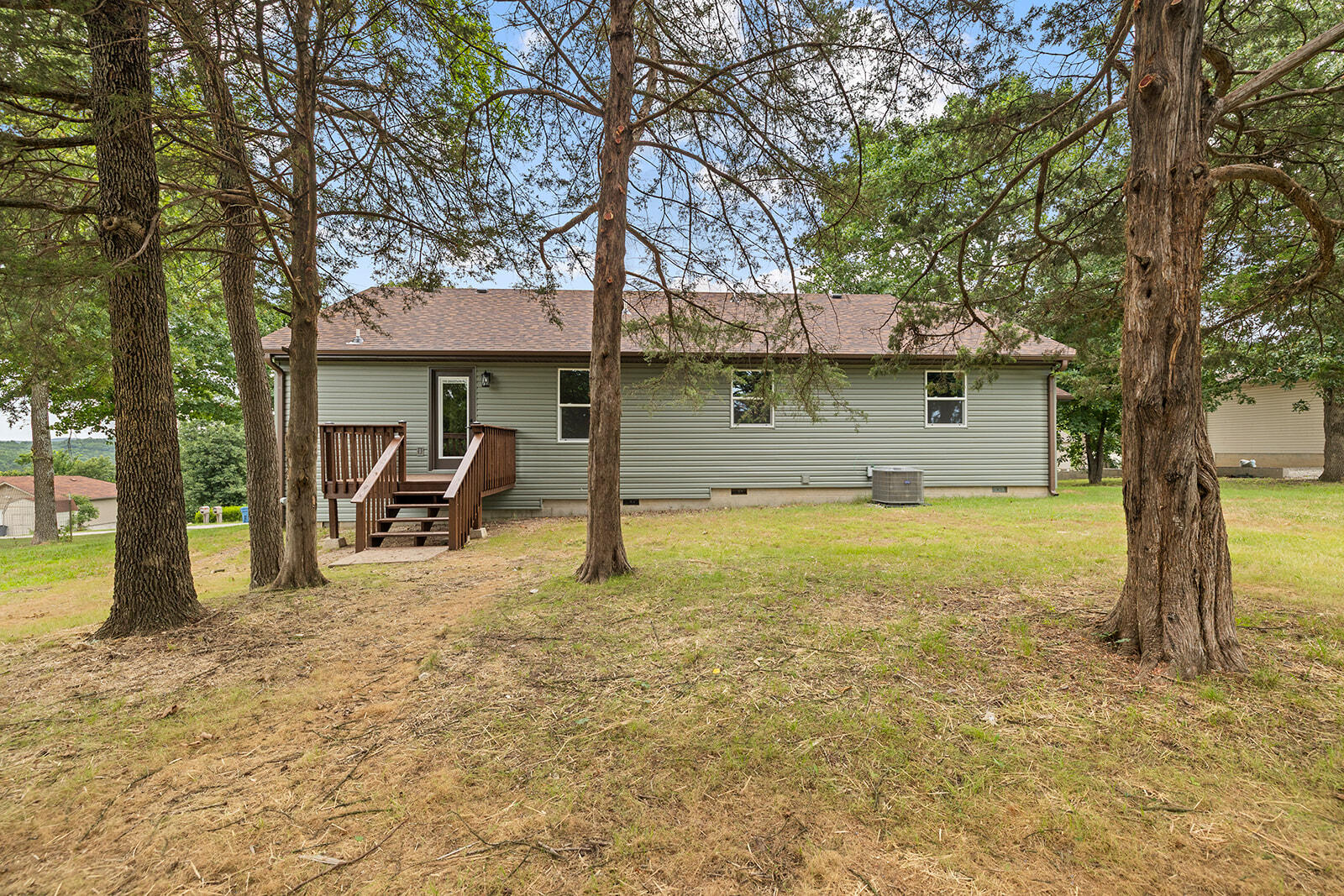 62 Clear Cove Drive Property Photo 45