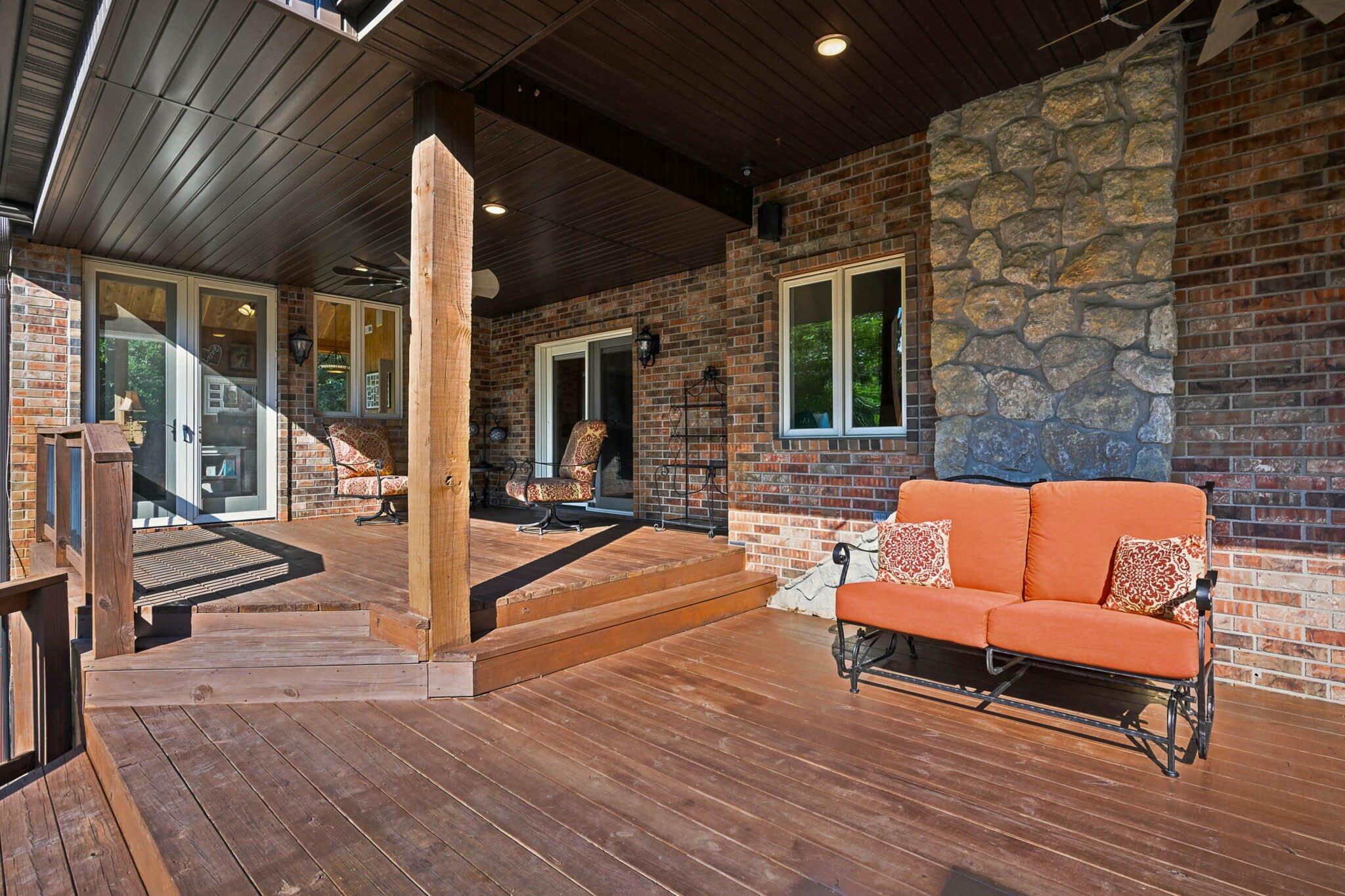5525 South Farm Road 219 Property Photo 36