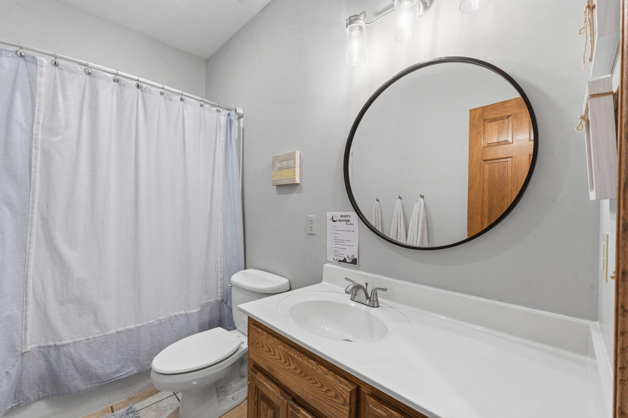1019 West Parkhill Circle Property Photo 25