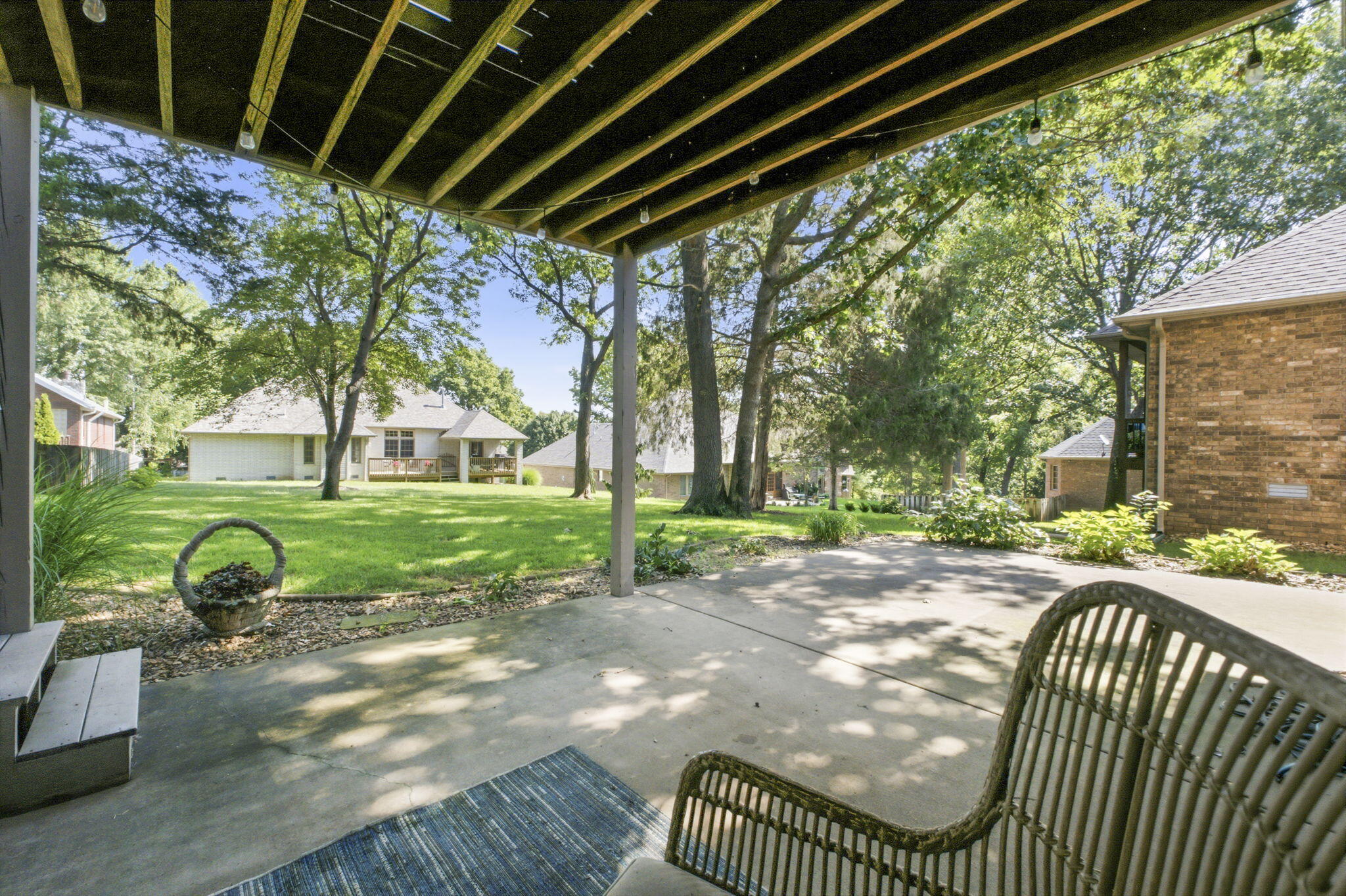 1019 West Parkhill Circle Property Photo 36