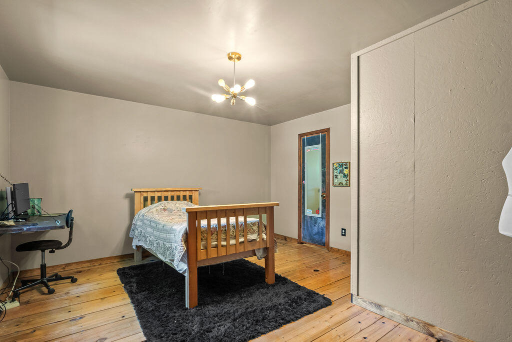 483 Loveland Drive Property Photo 31