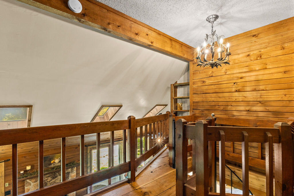 483 Loveland Drive Property Photo 35