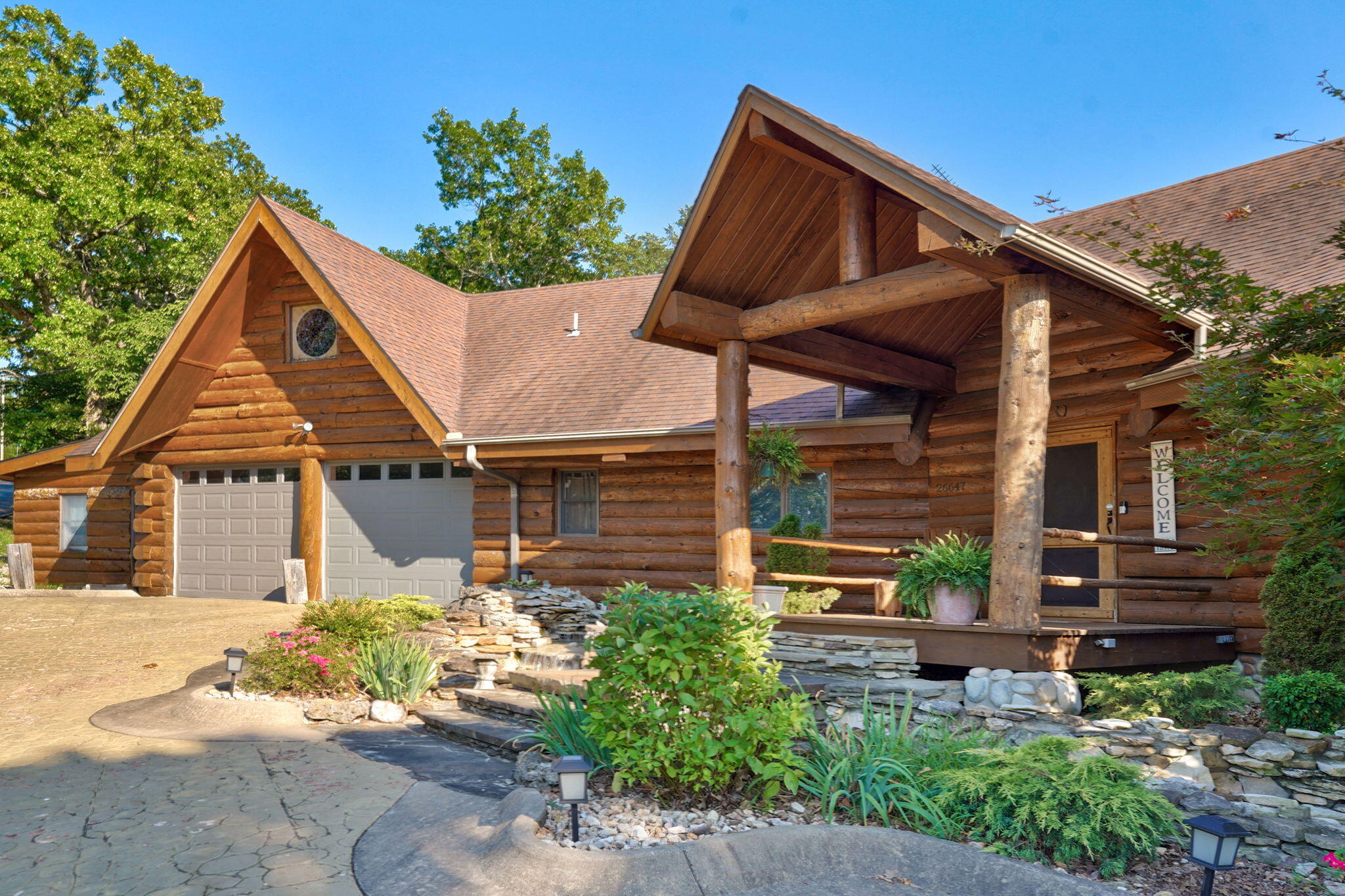 26647 Twin Rivers Drive Property Photo 4