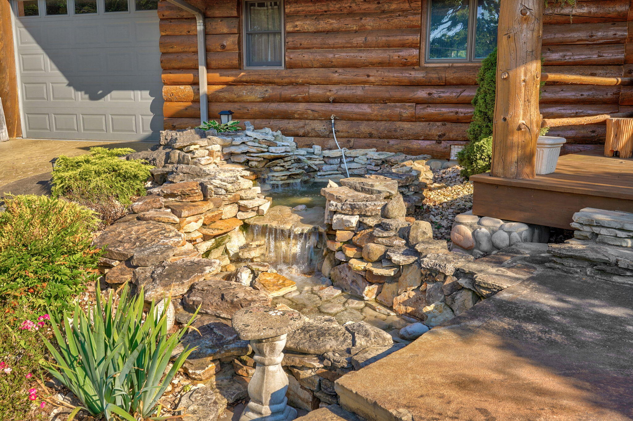26647 Twin Rivers Drive Property Photo 5