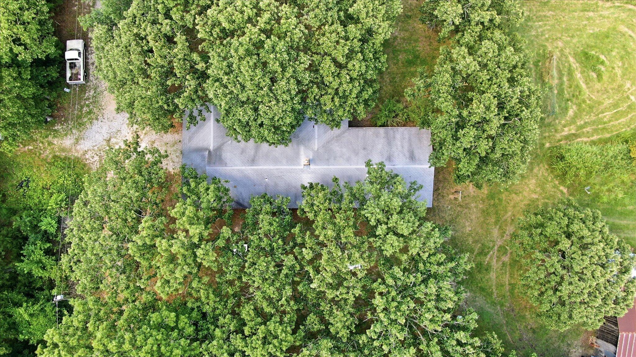 184 State Rte E Property Photo 3