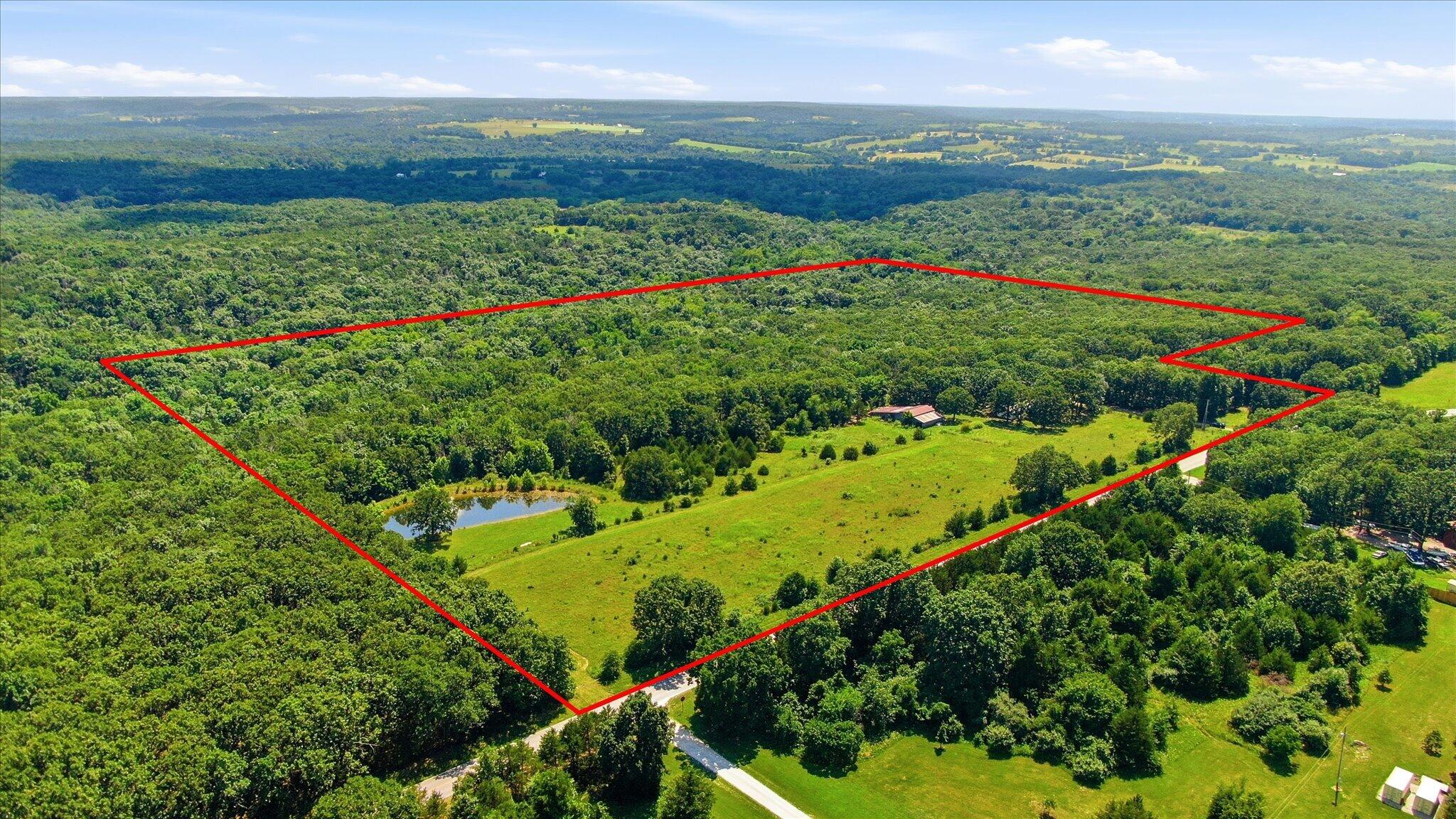 184 State Rte E Property Photo 7