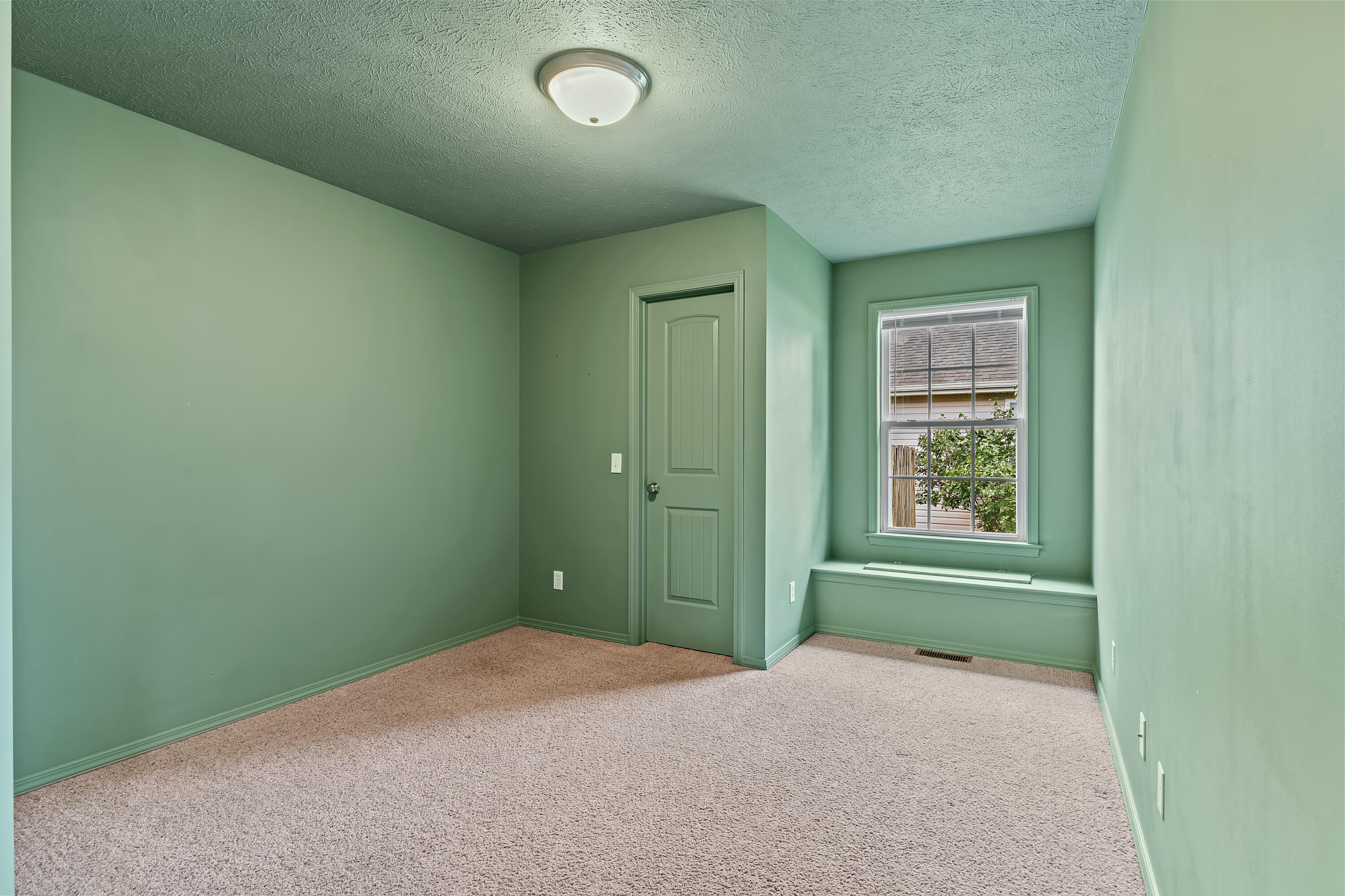 716 Shelley Street Property Photo 26