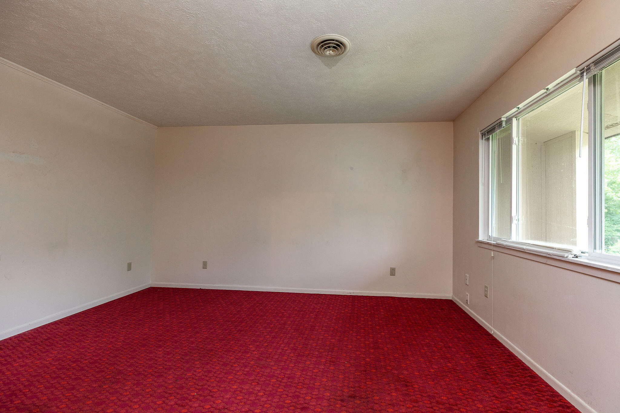 60328630 Property Photo 5