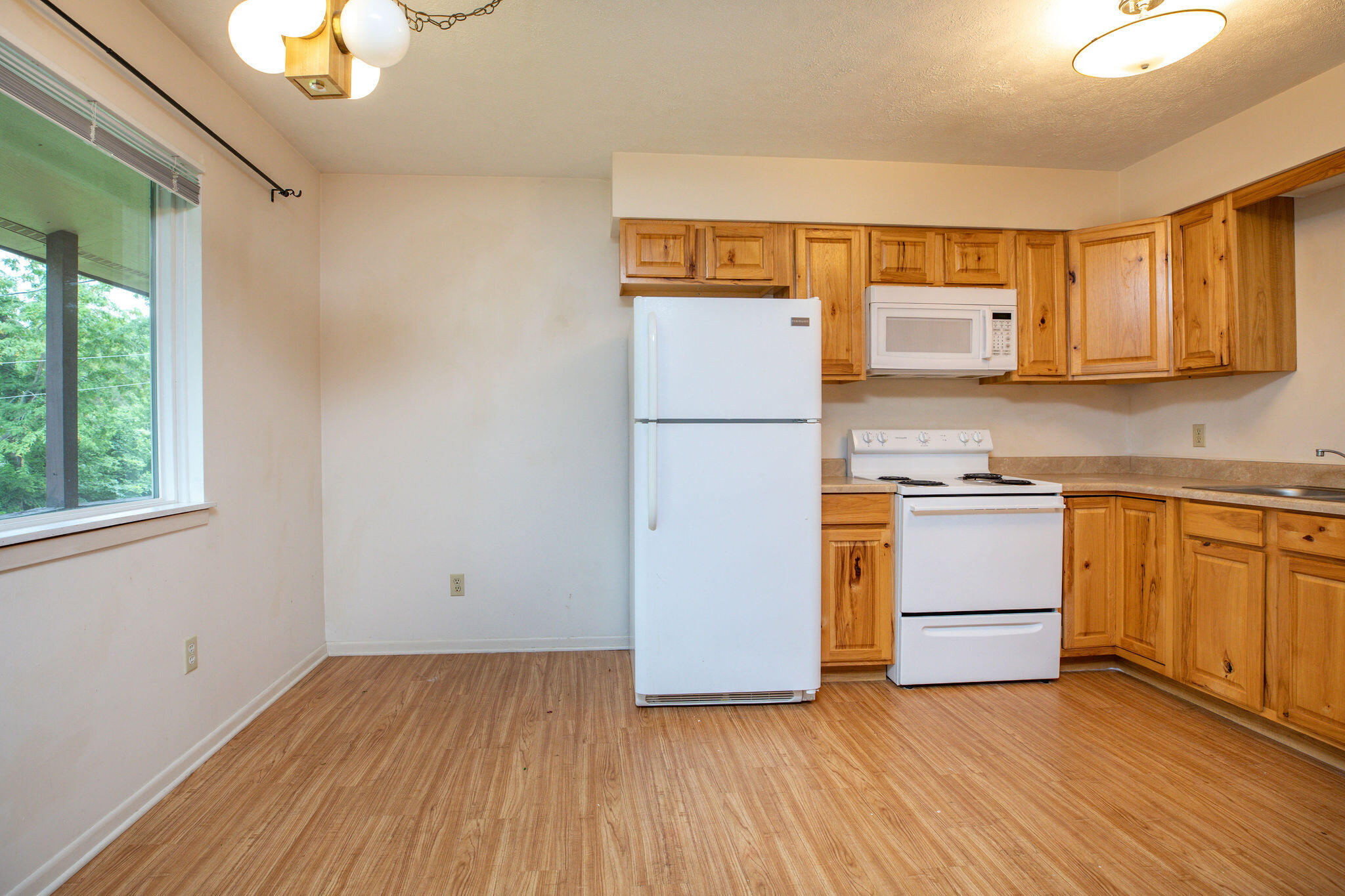 60328630 Property Photo 9