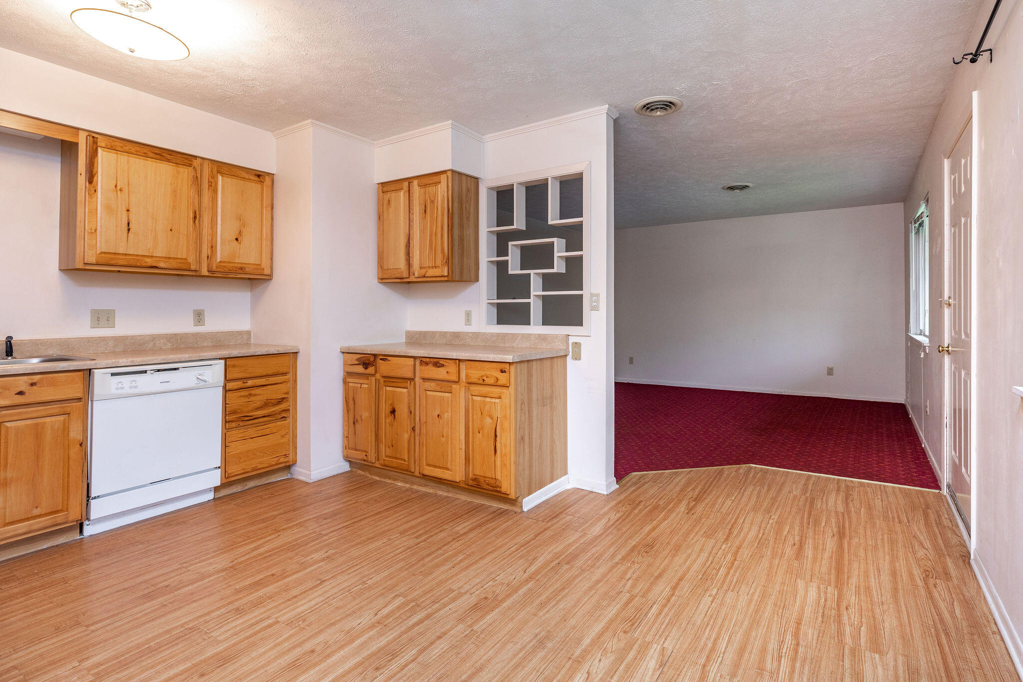 60328630 Property Photo 14