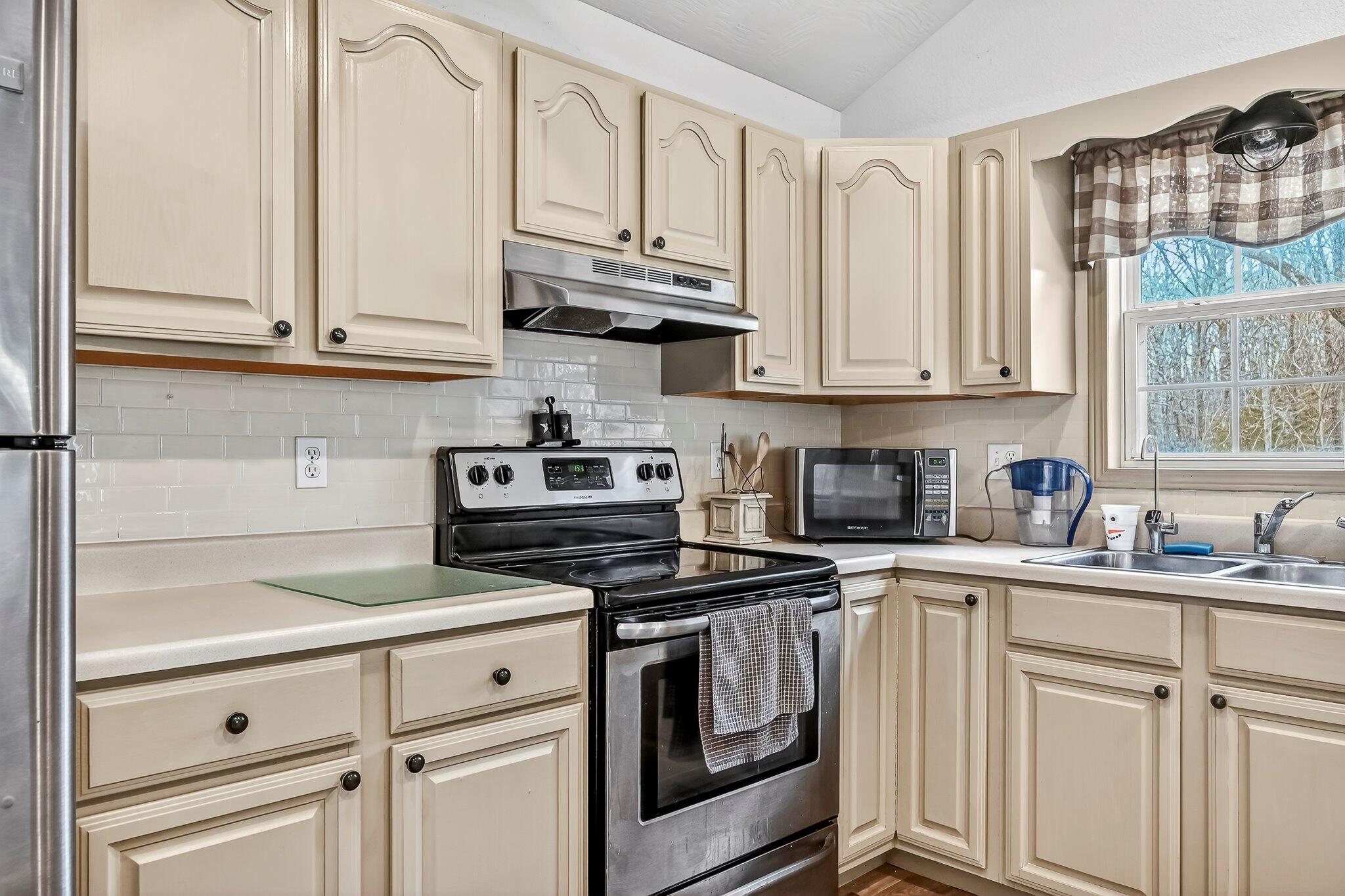 6038 State Highway A Property Photo 12