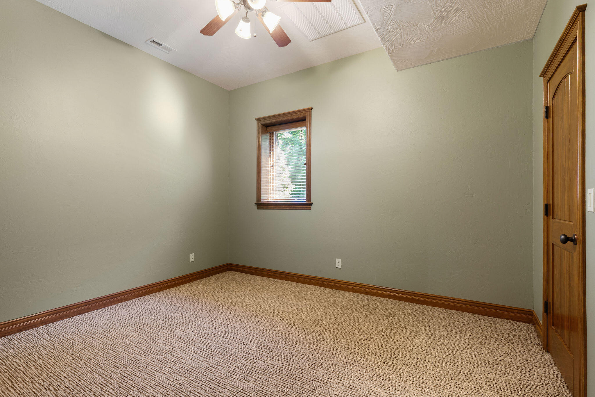 114 Lake Expressway Trail Property Photo 40