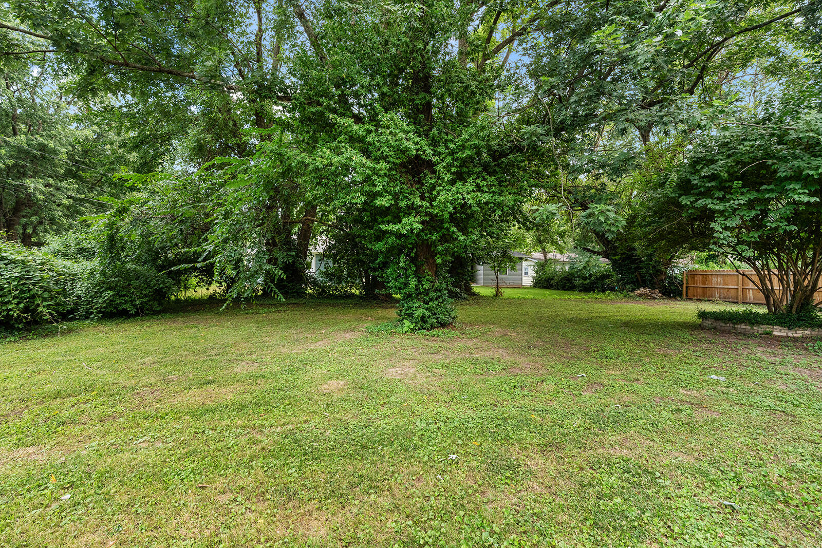 1538 East Lindberg Street Property Photo 29