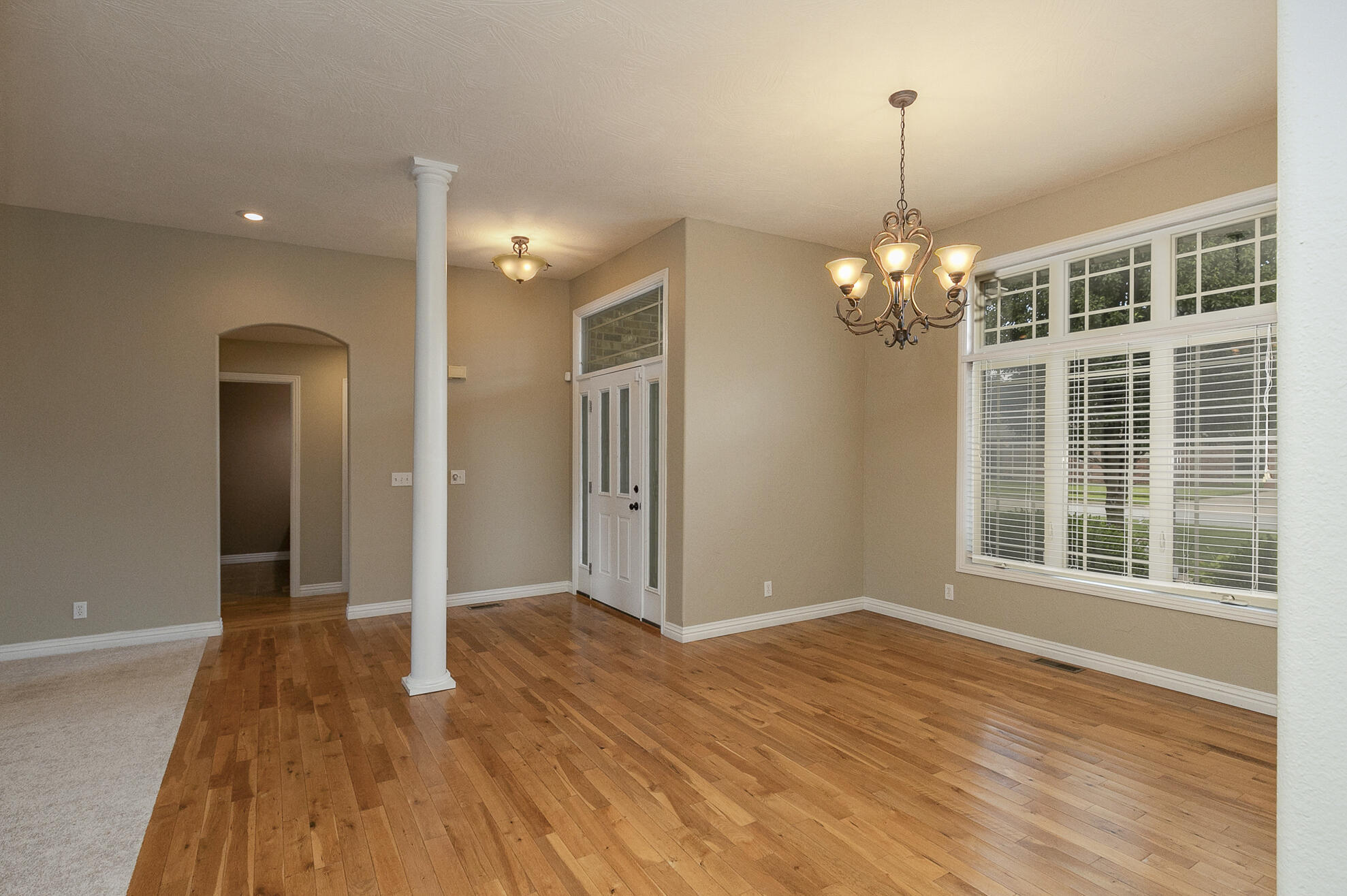 3210 West Village Terrace Property Photo 7