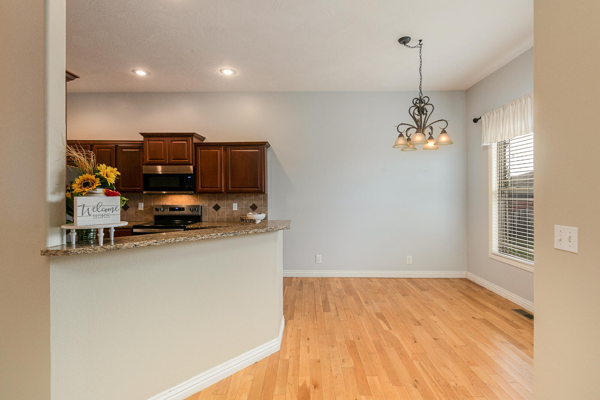3210 West Village Terrace Property Photo 10