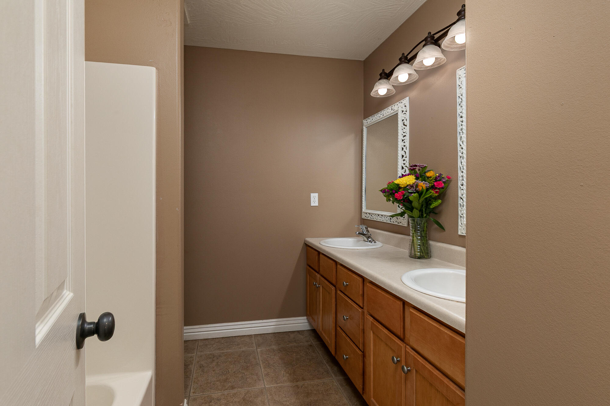 3210 West Village Terrace Property Photo 27