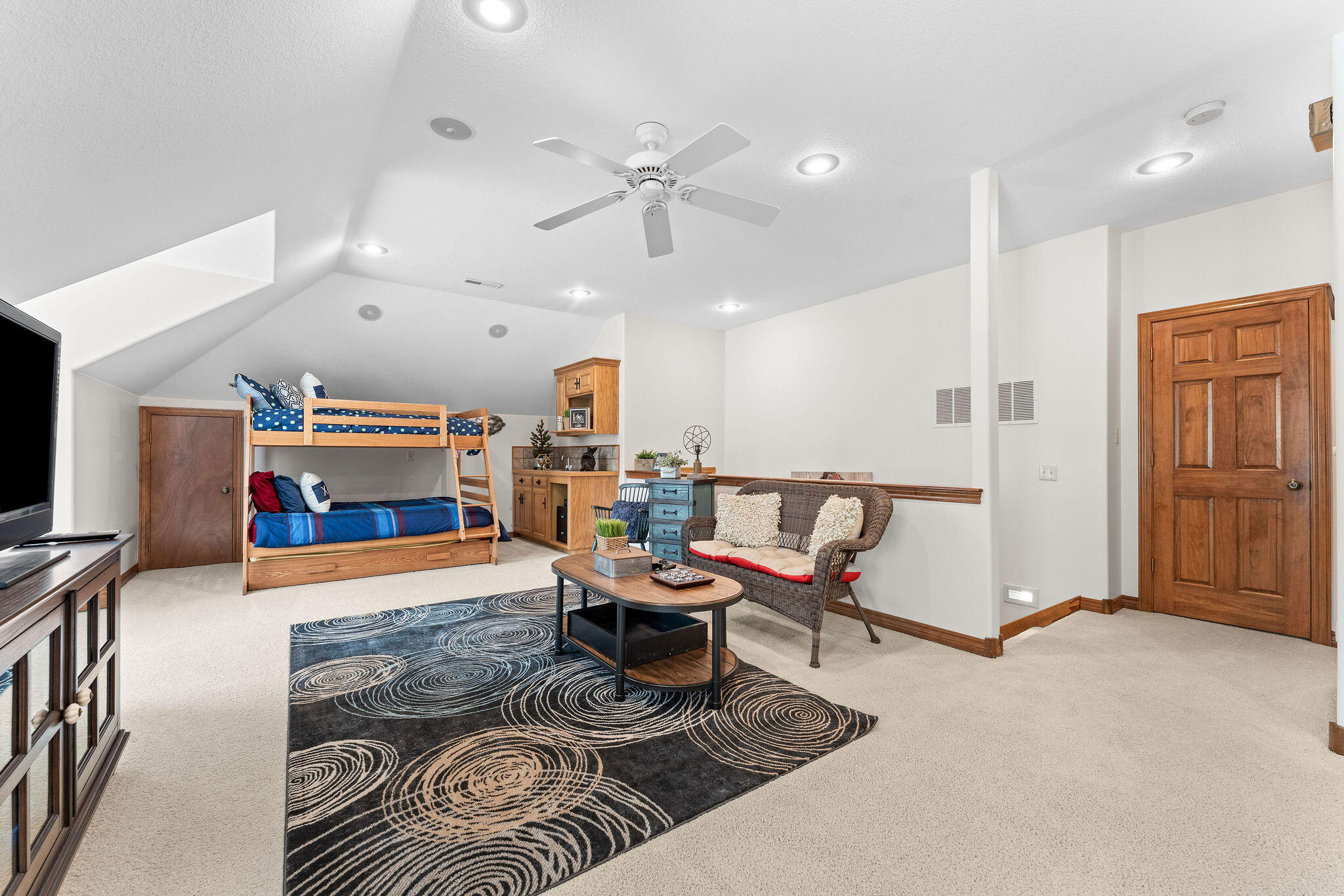 53 Holly Lane Property Photo 33