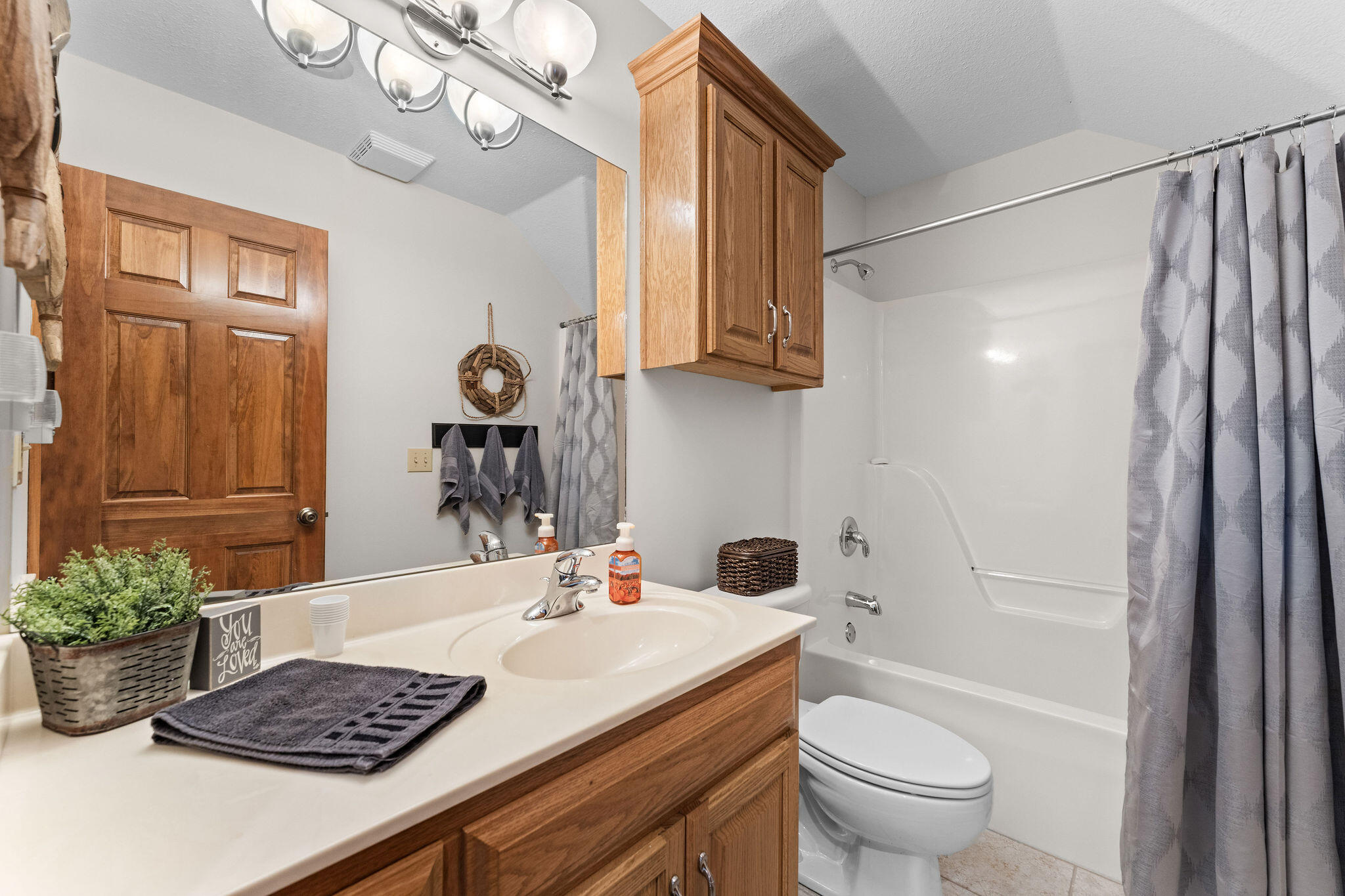 53 Holly Lane Property Photo 34