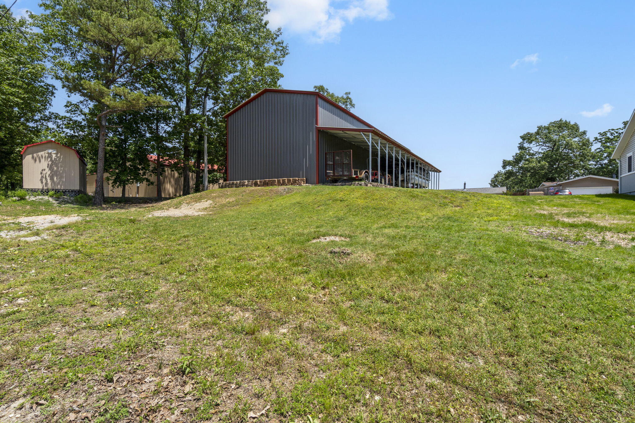 101 Teepee Lane Property Photo 13