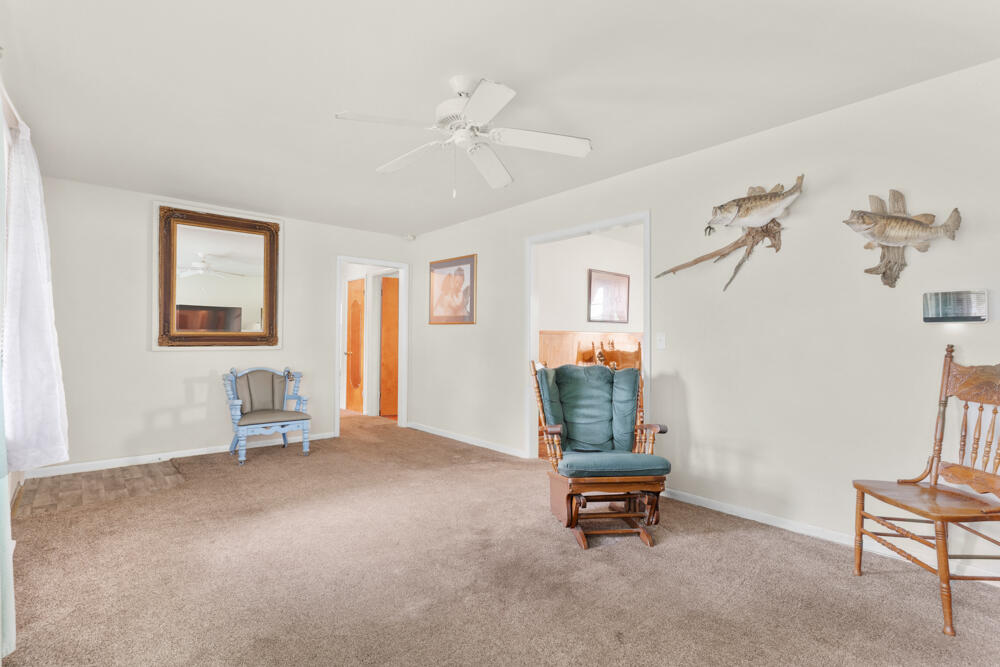 115 North Westview Drive Property Photo 7