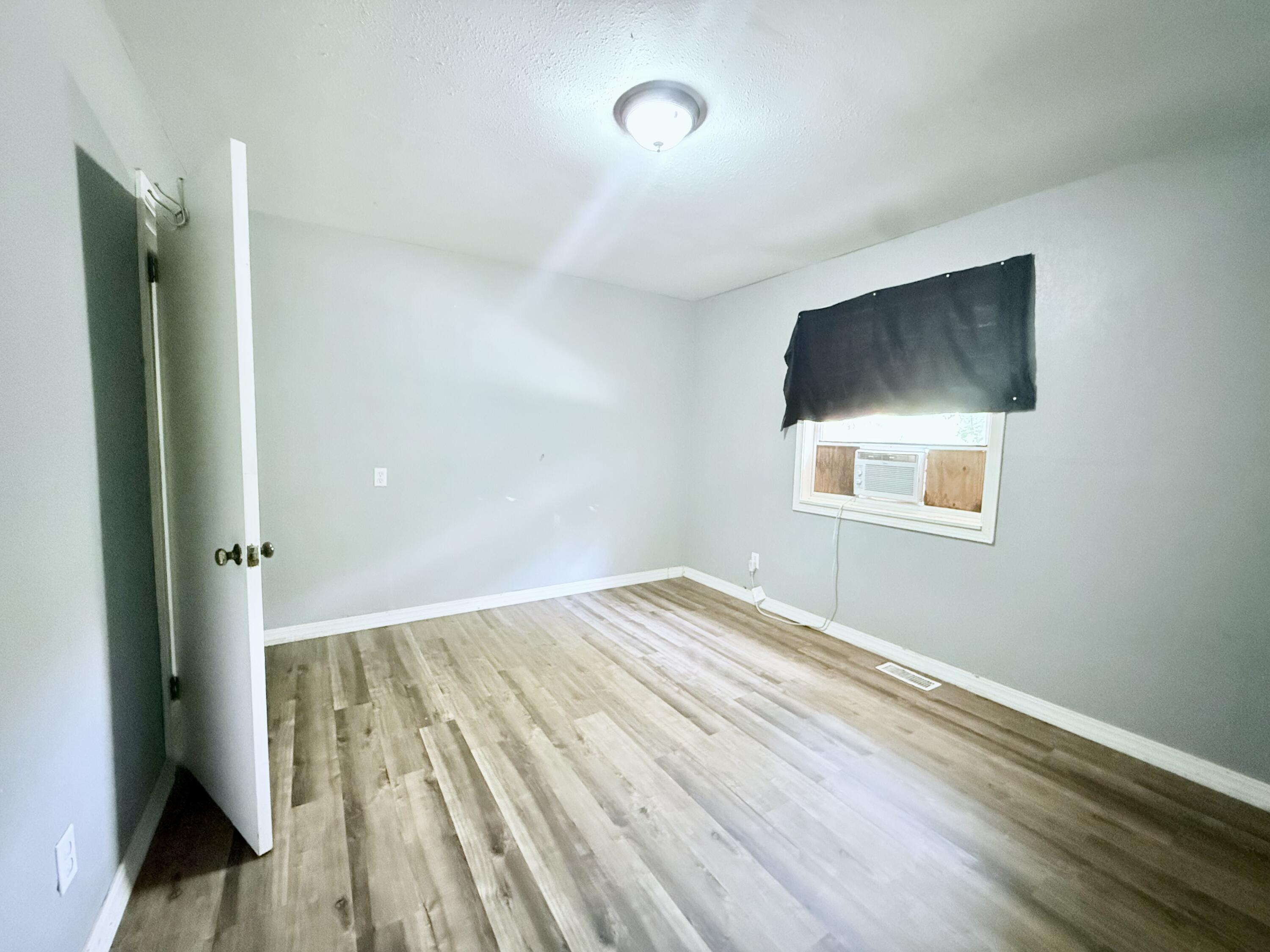304 Ozark Street Property Photo 6