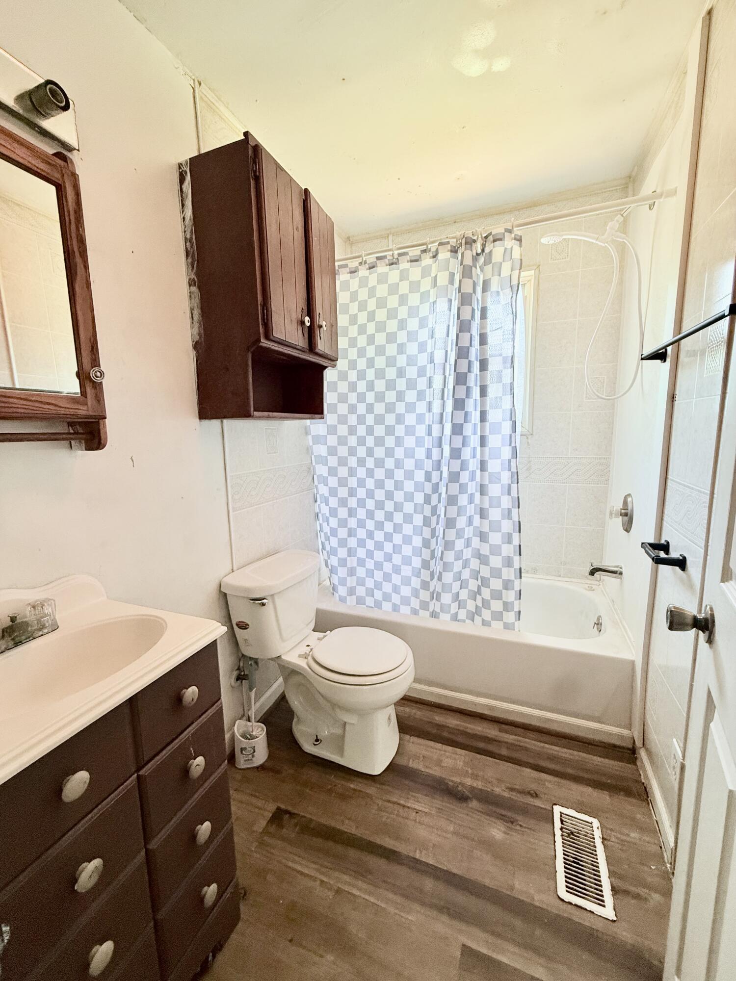 304 Ozark Street Property Photo 7