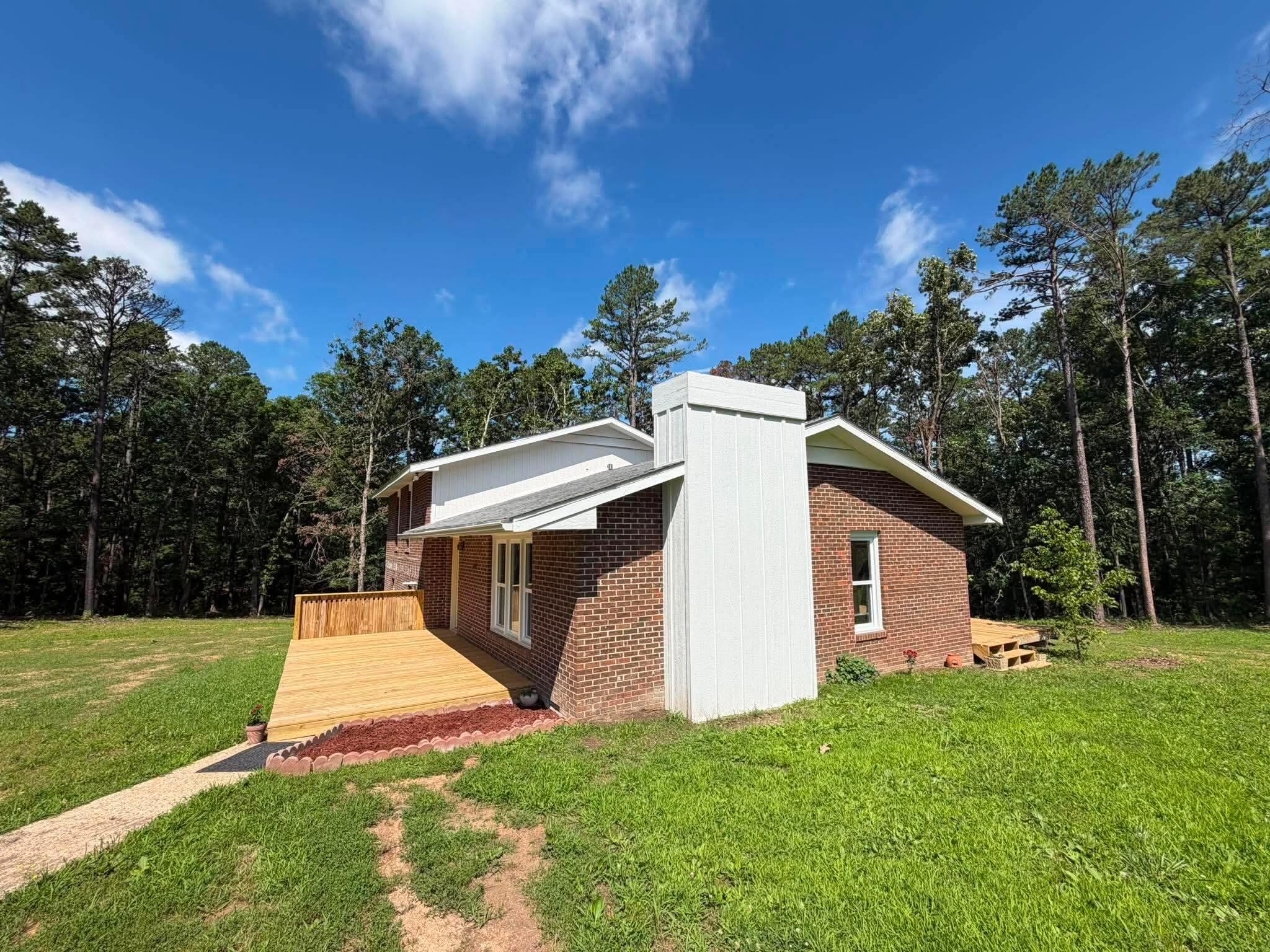 8785 U.s. 63 Highway Property Photo 3