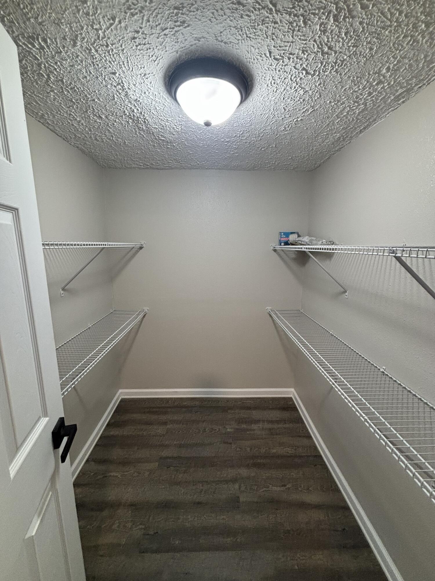 2805 North Grant Avenue Property Photo 17